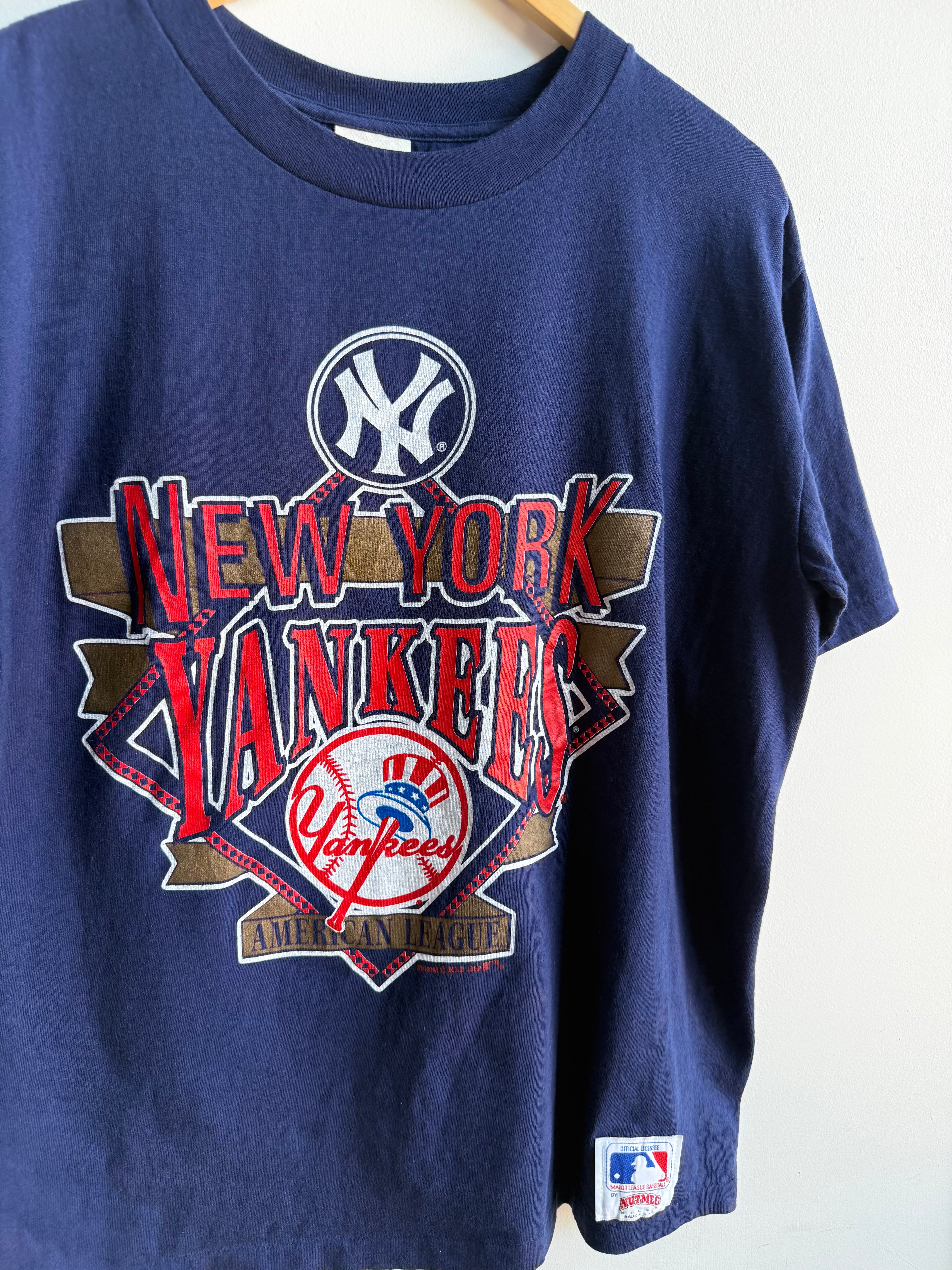 (L) New York Yankees Tee