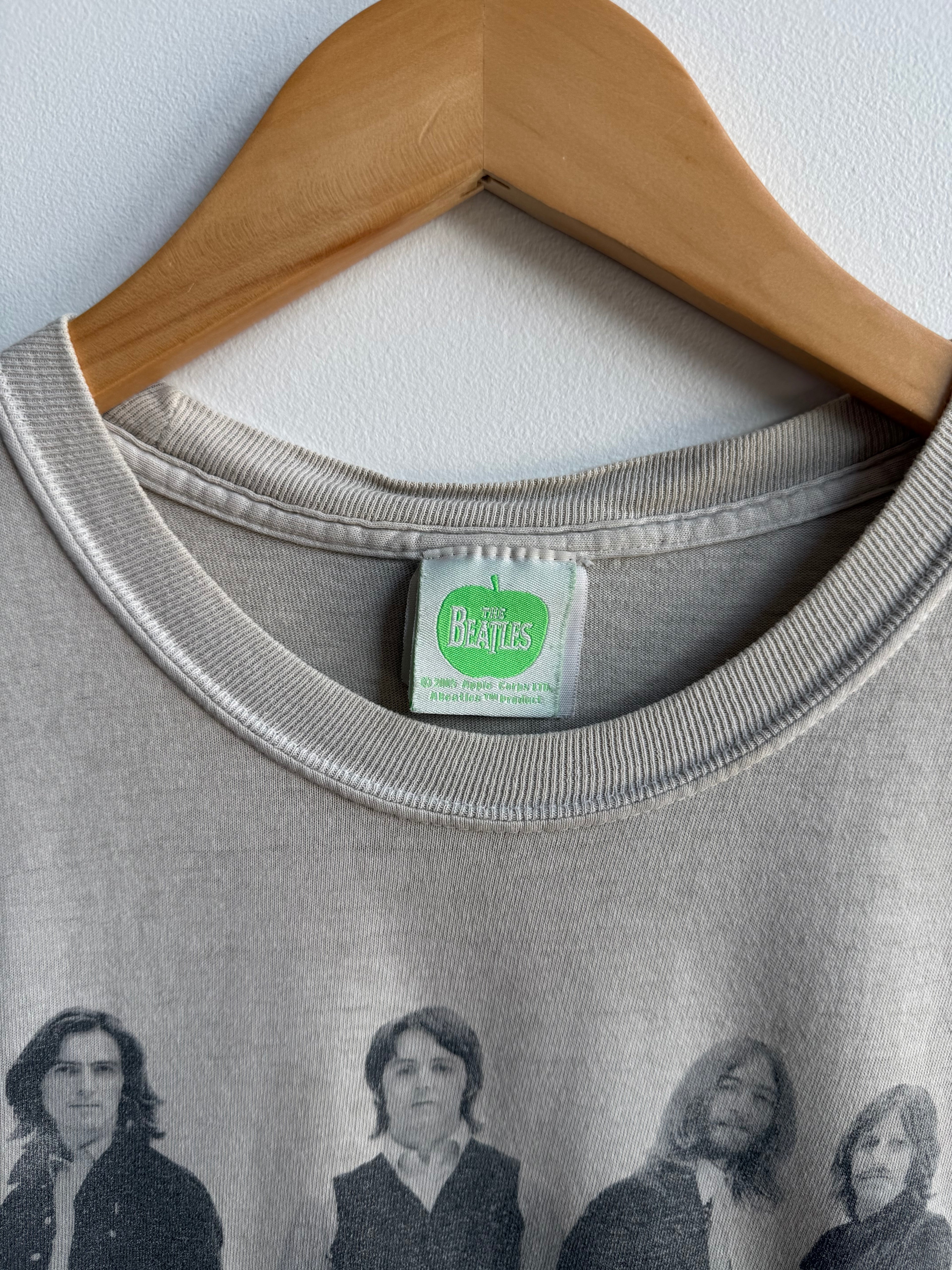 (M) The Beatles Tee