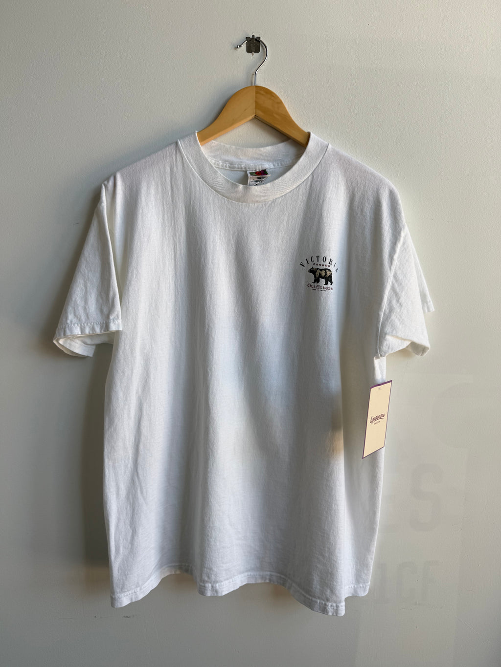 (XL) Victoria Canada Outfitters Tee
