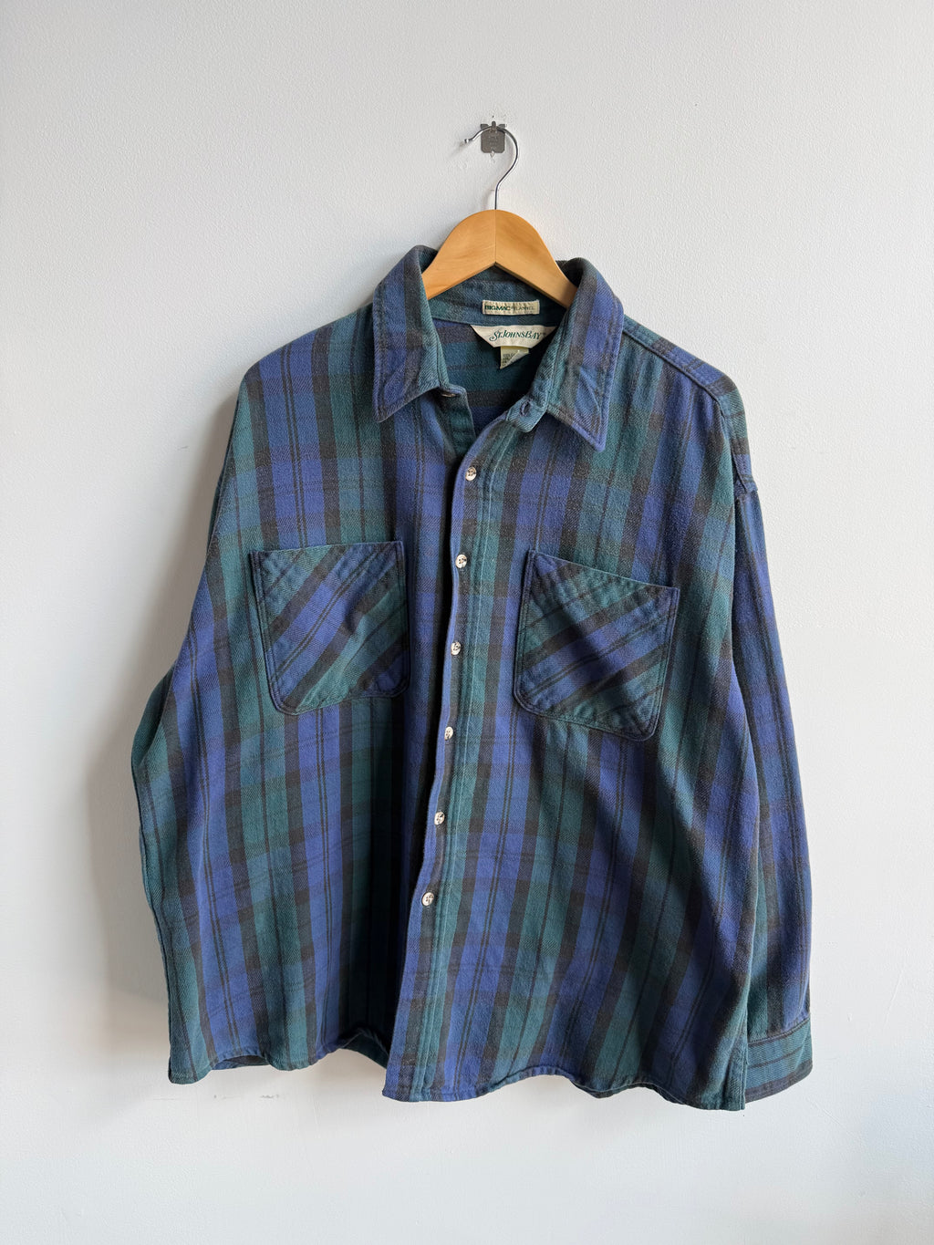 (XXL) St John’s Bay Flannel Button Up