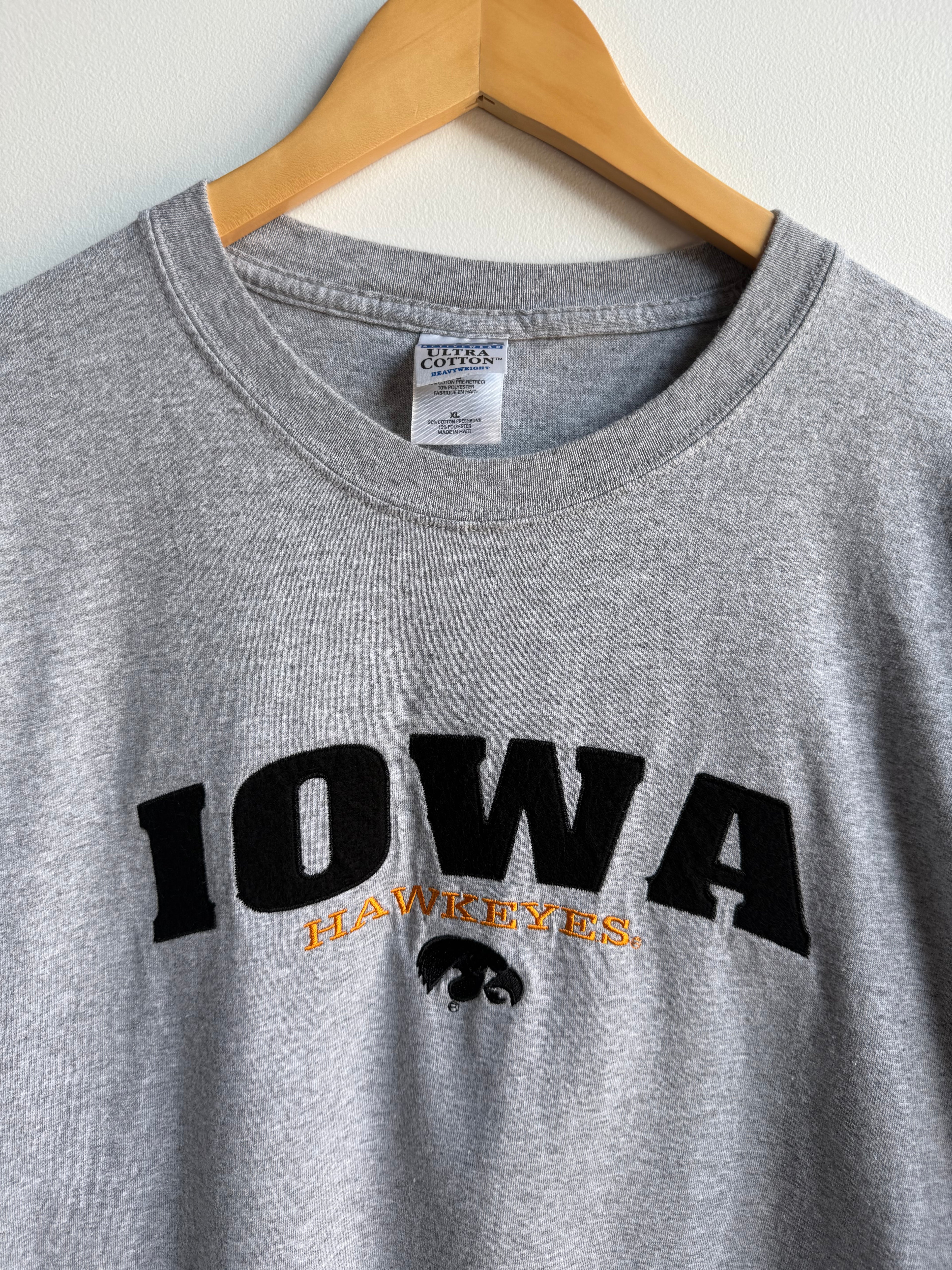 (XL) Iowa Hawkeyes Tee