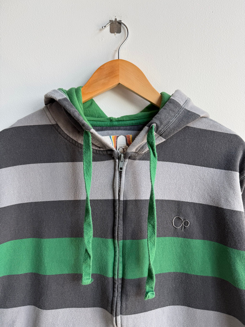 (L) Ocean Pacific Hoodie