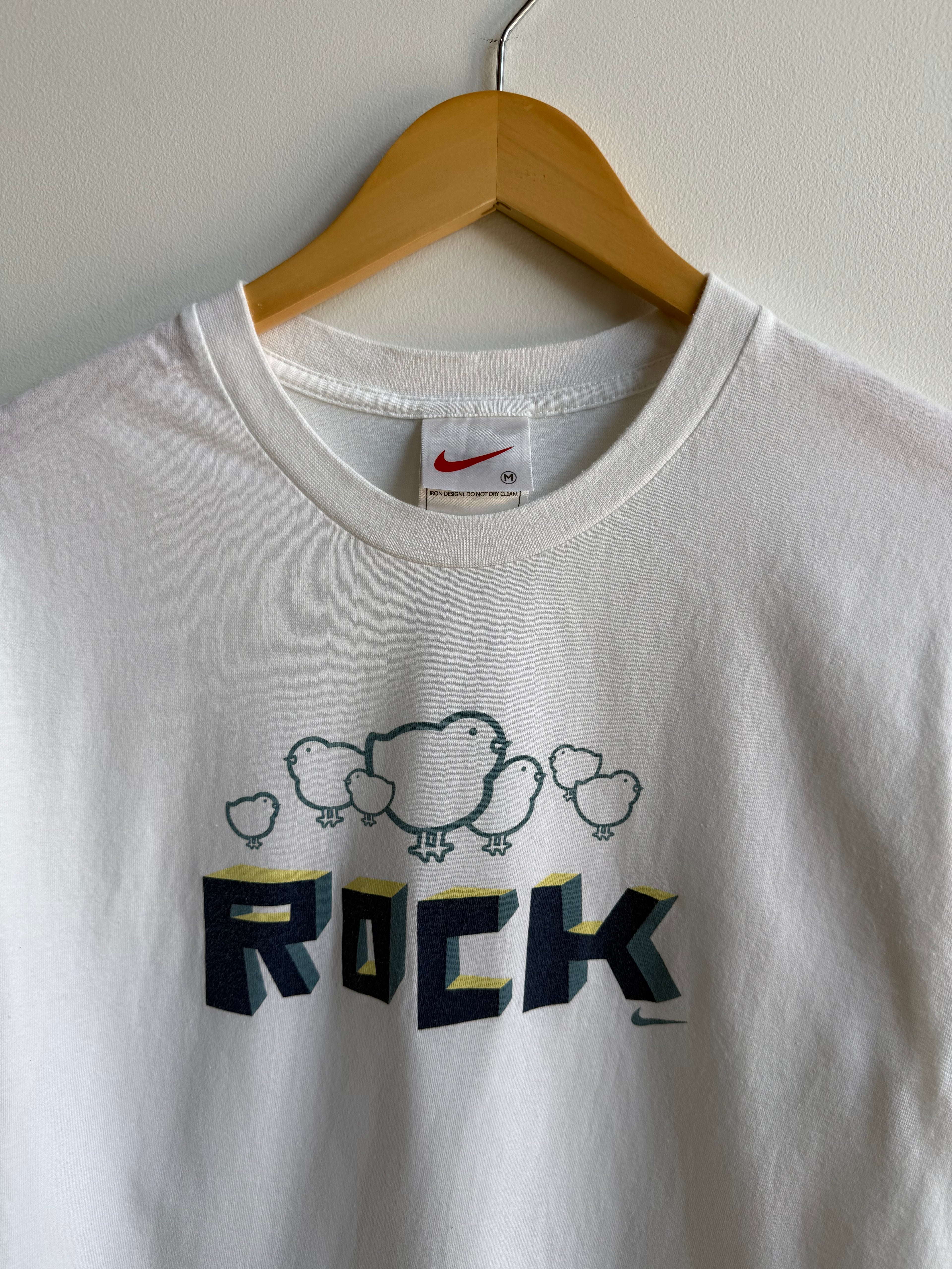 (M) Nike Chicks Rock Tee