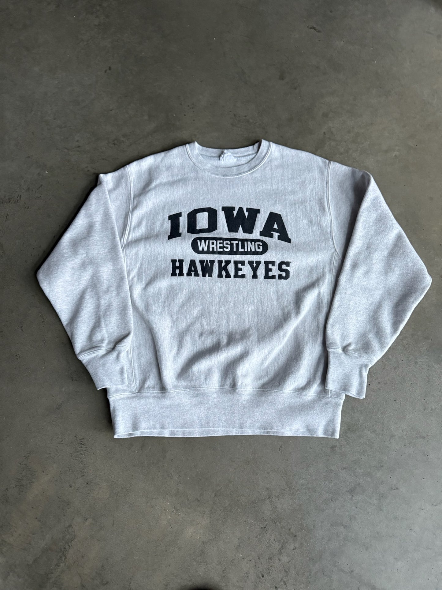 (L) Iowa Hawkeyes Wrestling Reverse Weave Crew
