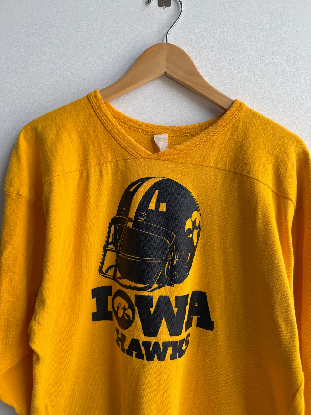 (L) Iowa Hawkeyes Football Tee