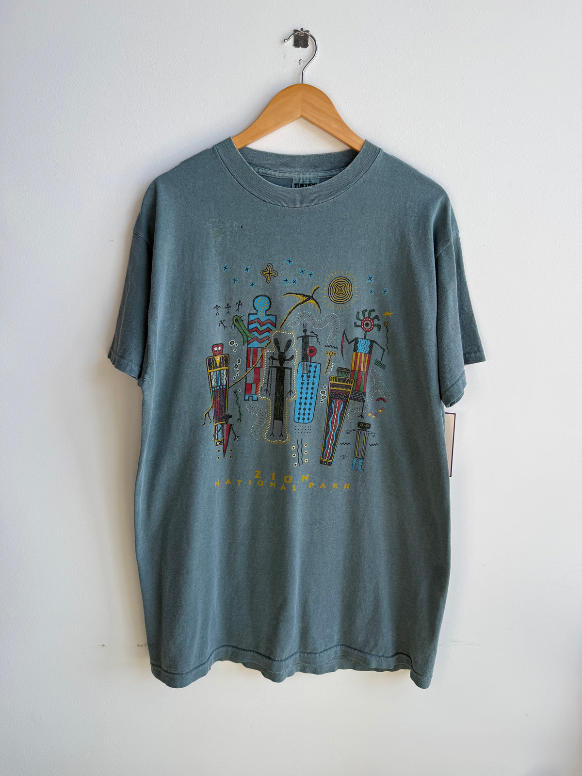 (L) Zion National Park Tee