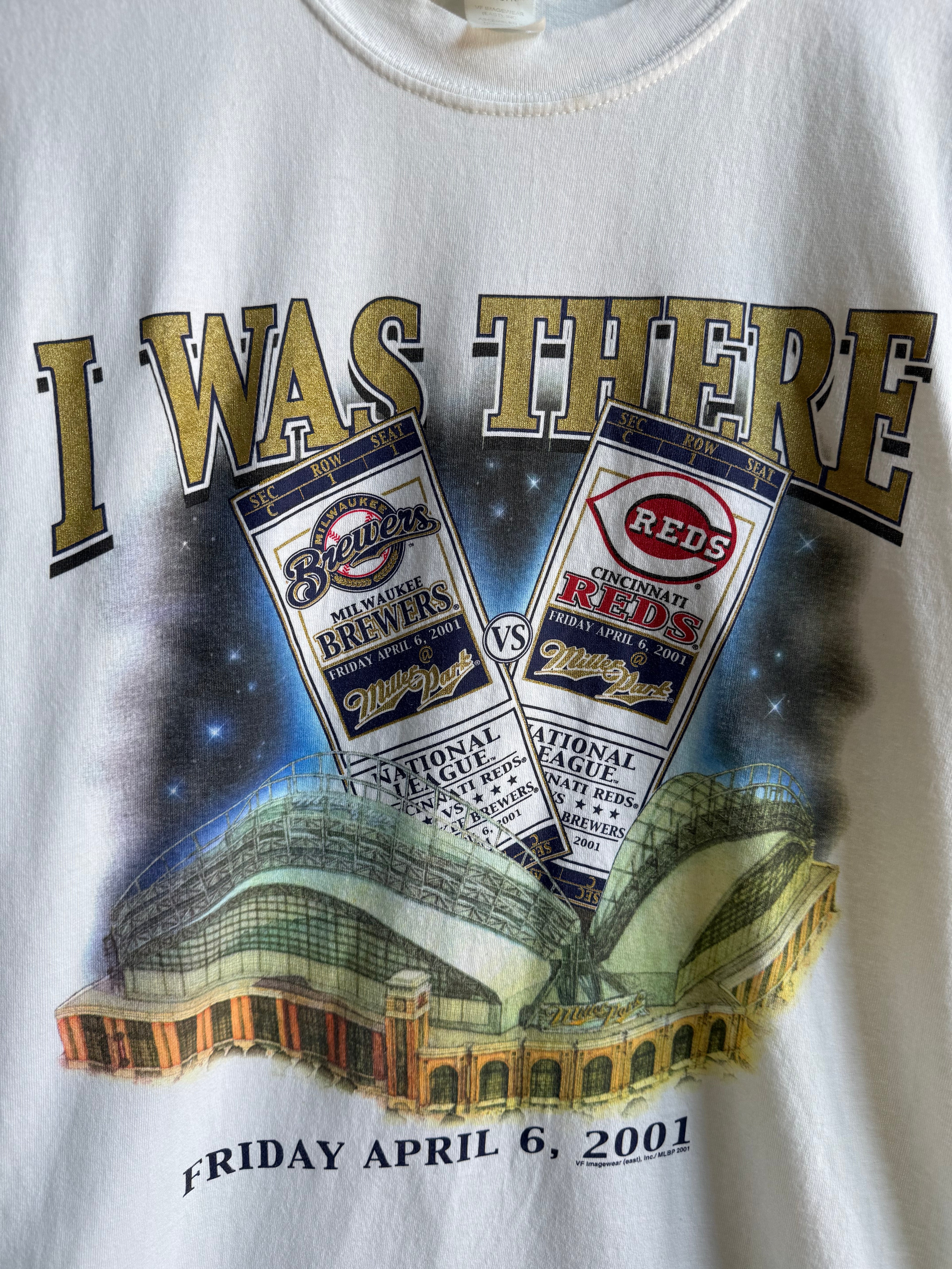 (L) Brewers vs Reds Tee