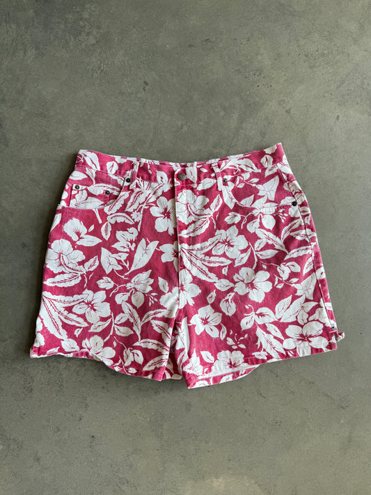 (32) Bill Blass Shorts