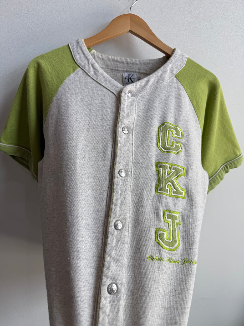 (M) Calvin Klein Jeans Baseball Jersey