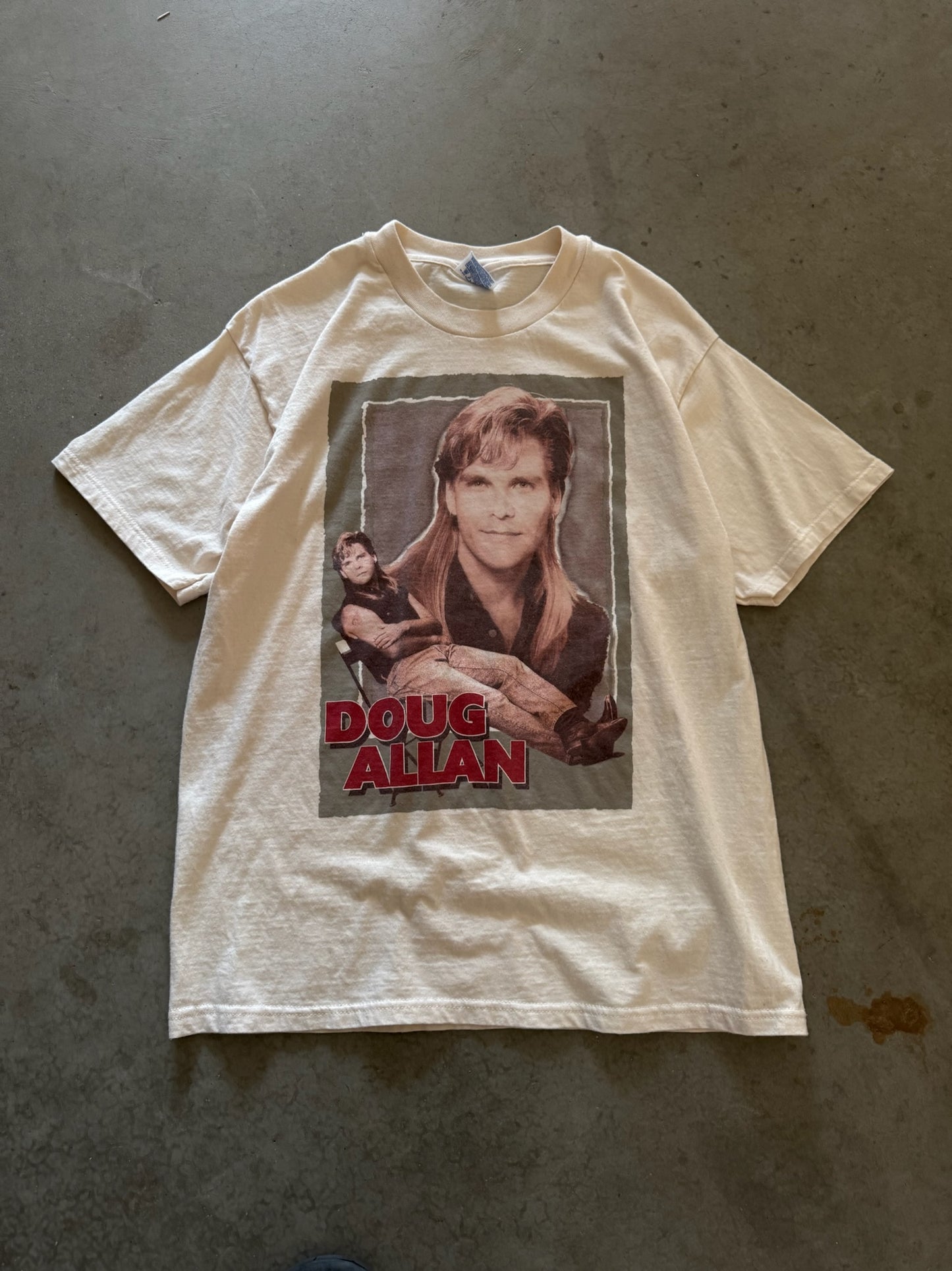 (L) Doug Allan Country Tee