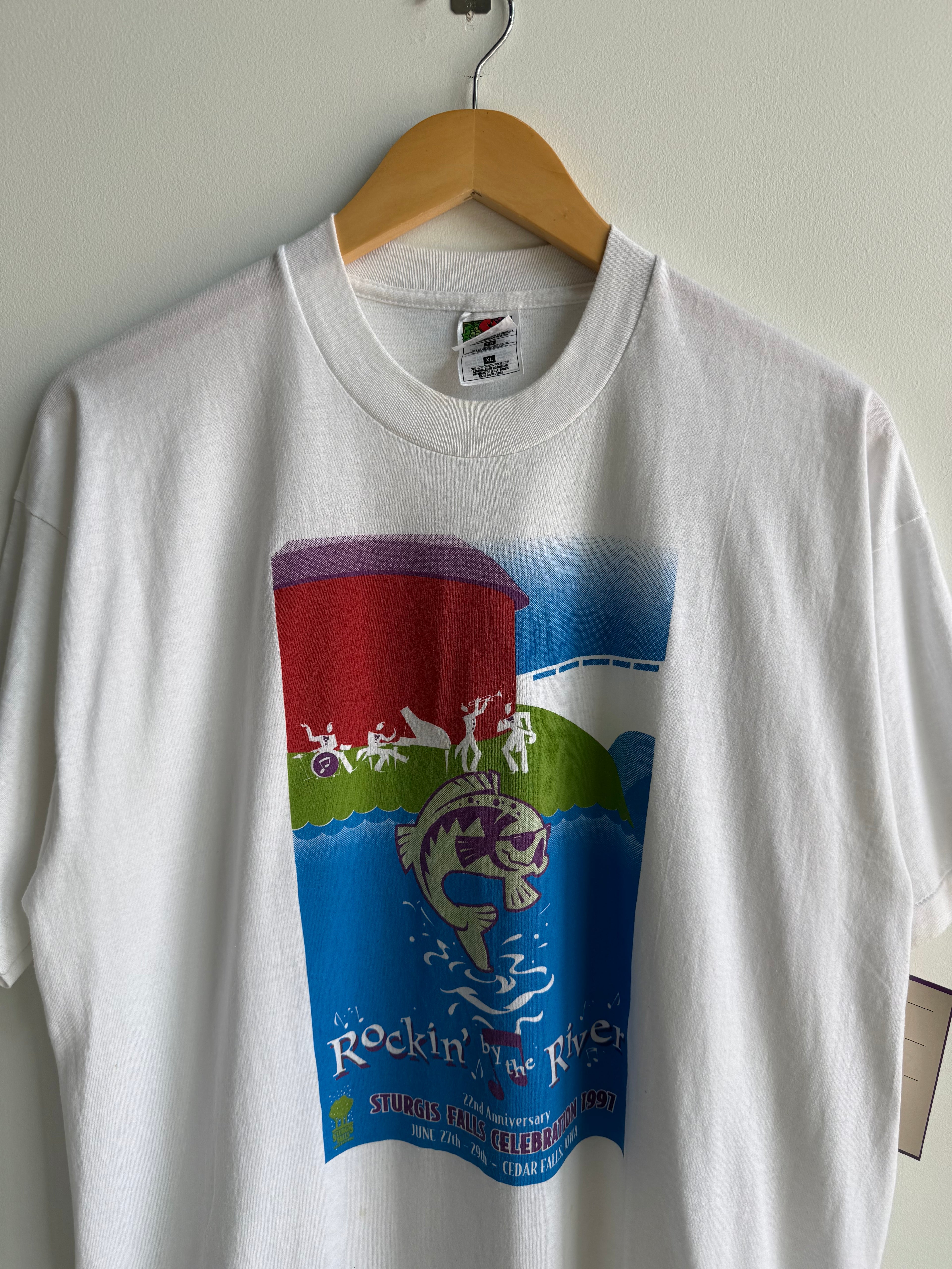 (XL) 1997 Sturgis Falls Tee