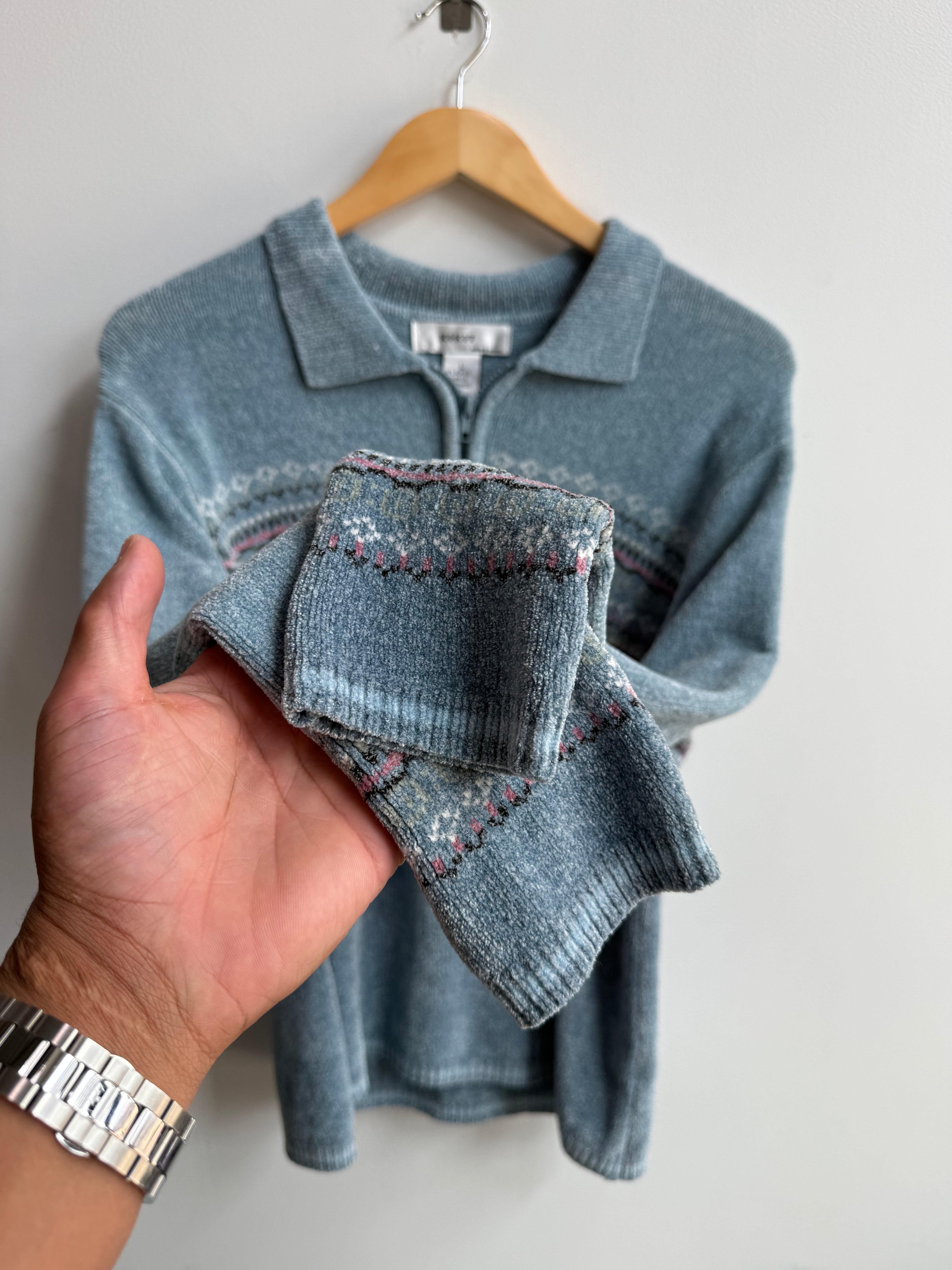 (L) Kikit Femme Sweater