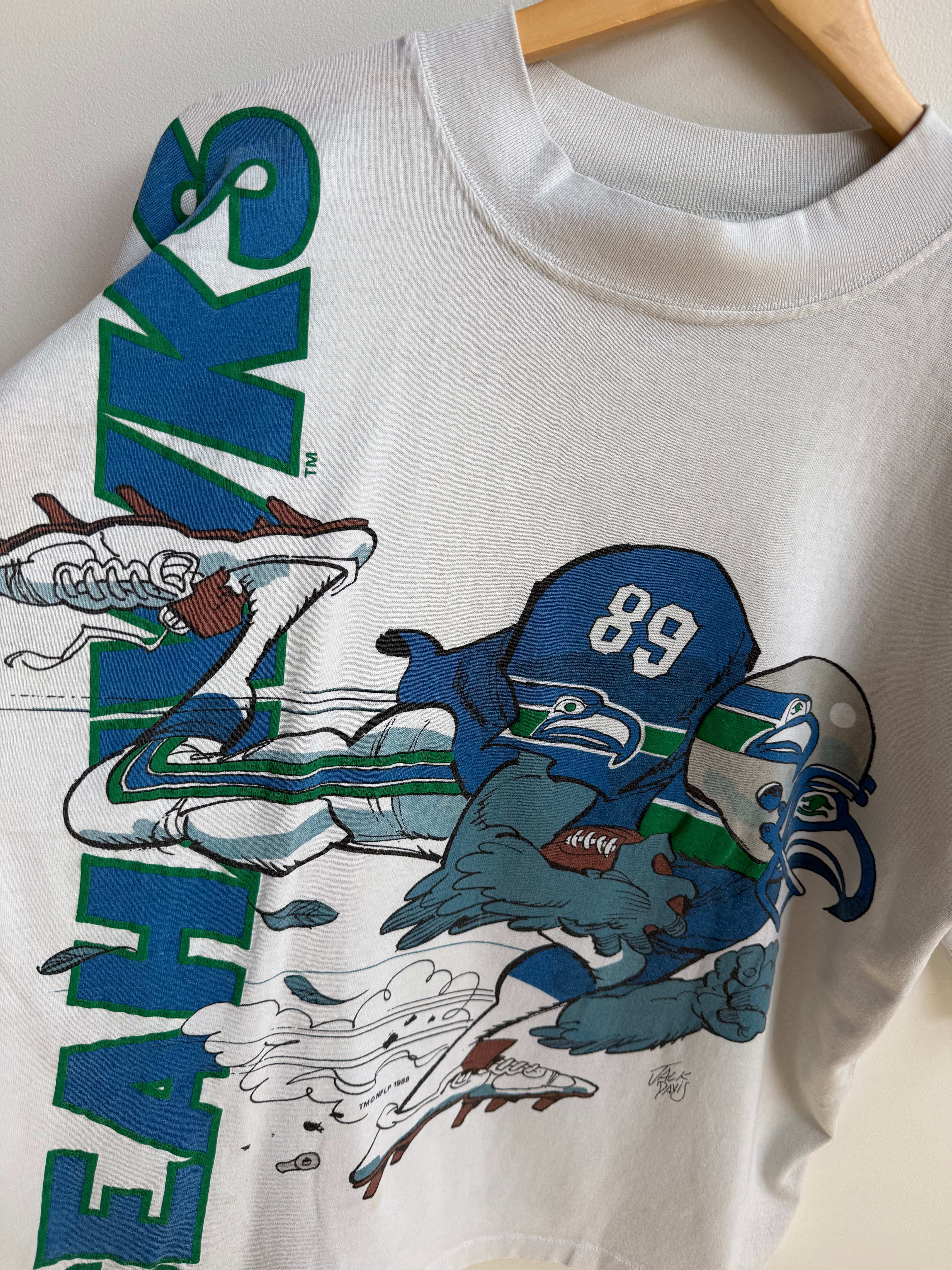 (L) Seattle Seahawks Tee