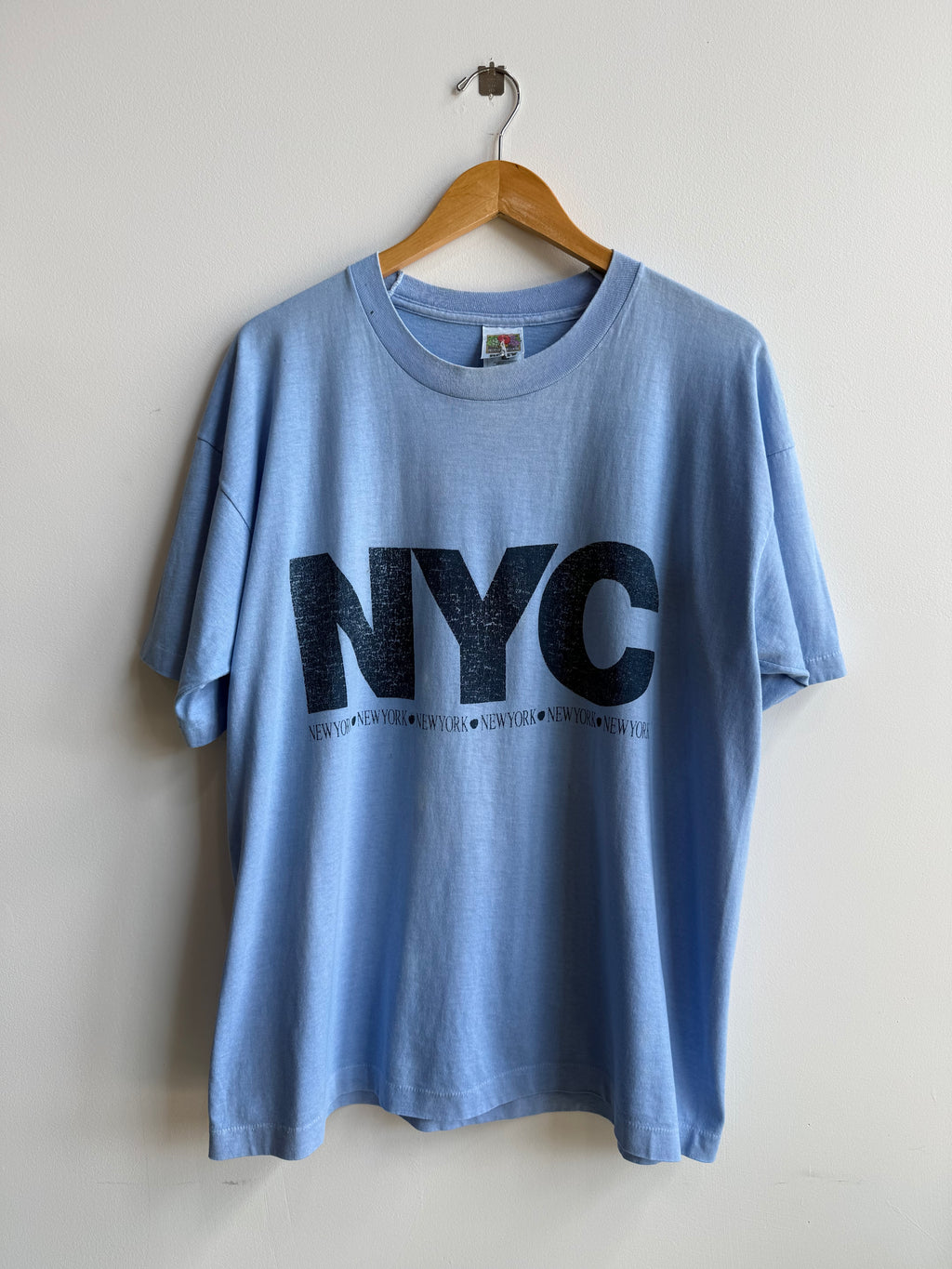 (L) NYC Tee