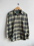 (M) American Eagle Button Up