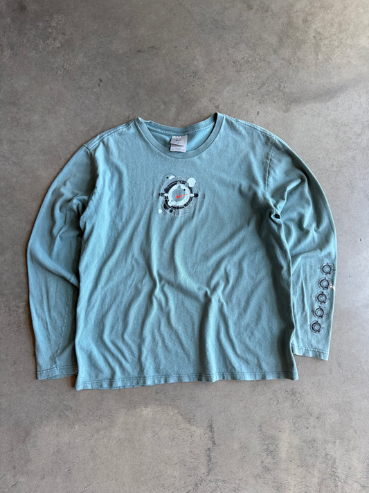 (M) Nike Long Sleeve Tee