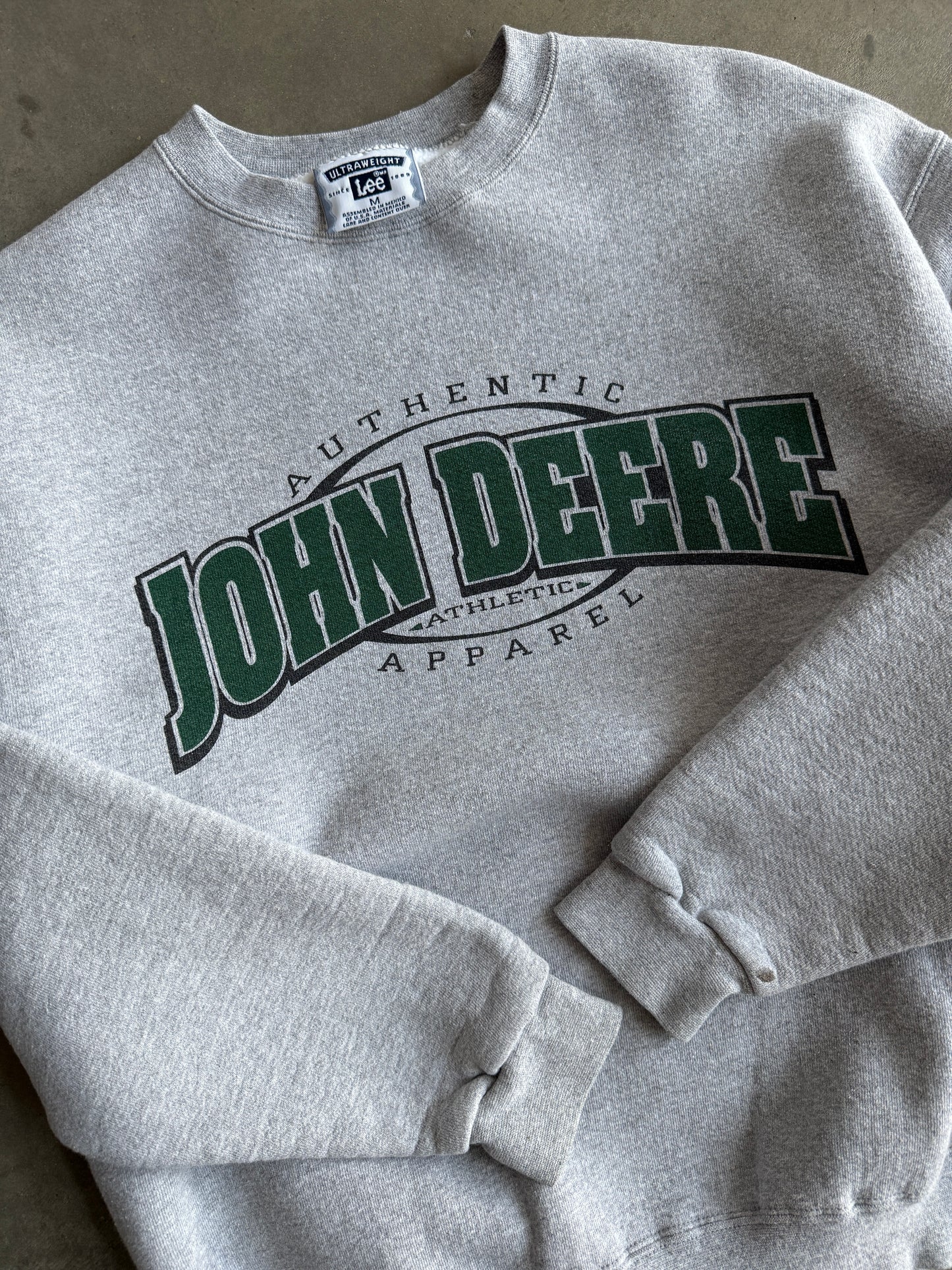 (M) John Deere Athletic Crew