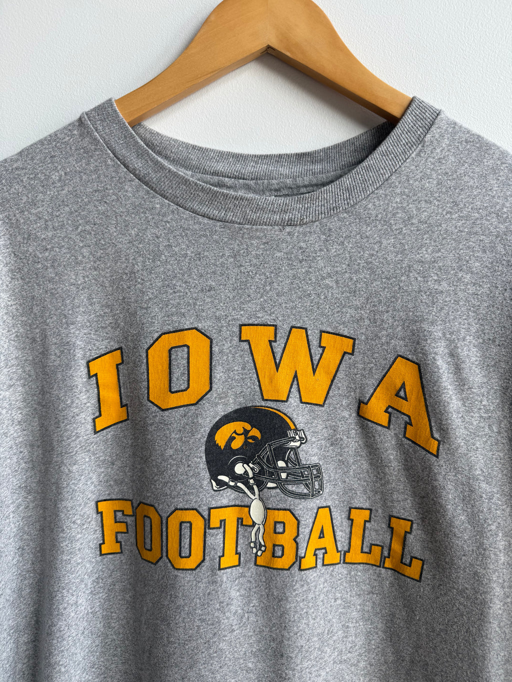 (XXL) Iowa Hawkeyes Football Tee