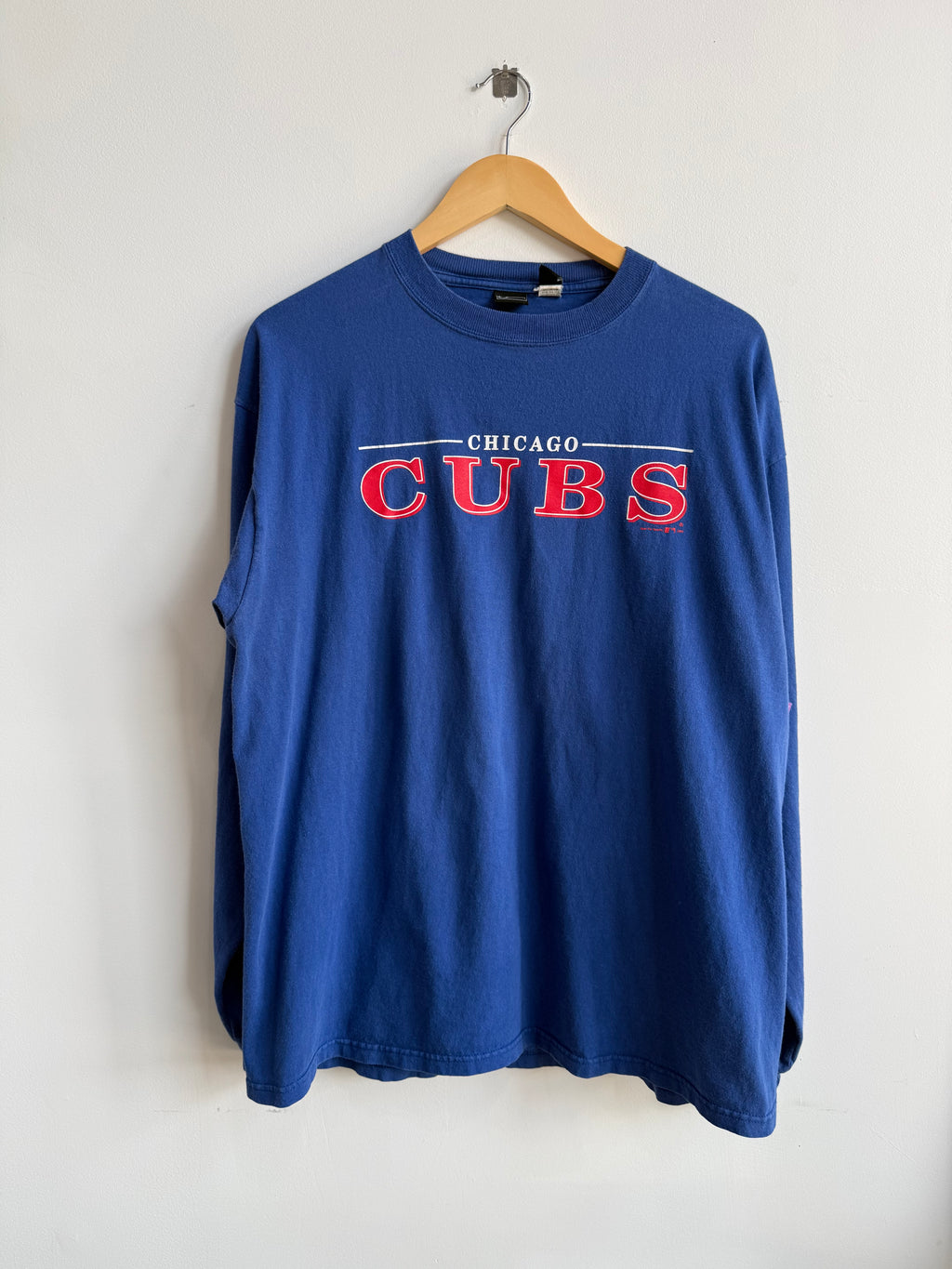 (XL) Chicago Cubs Longsleeve Tee