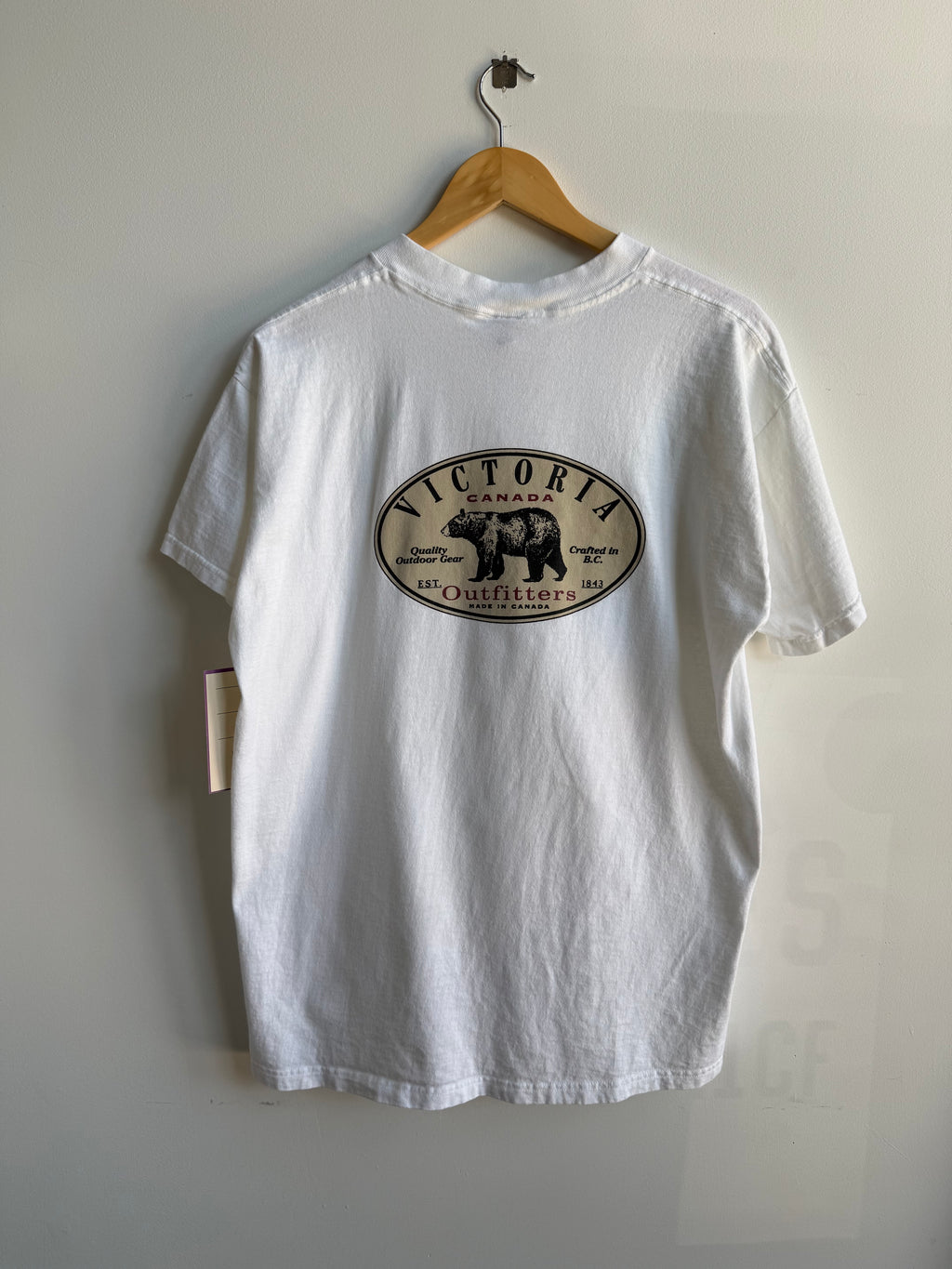 (XL) Victoria Canada Outfitters Tee