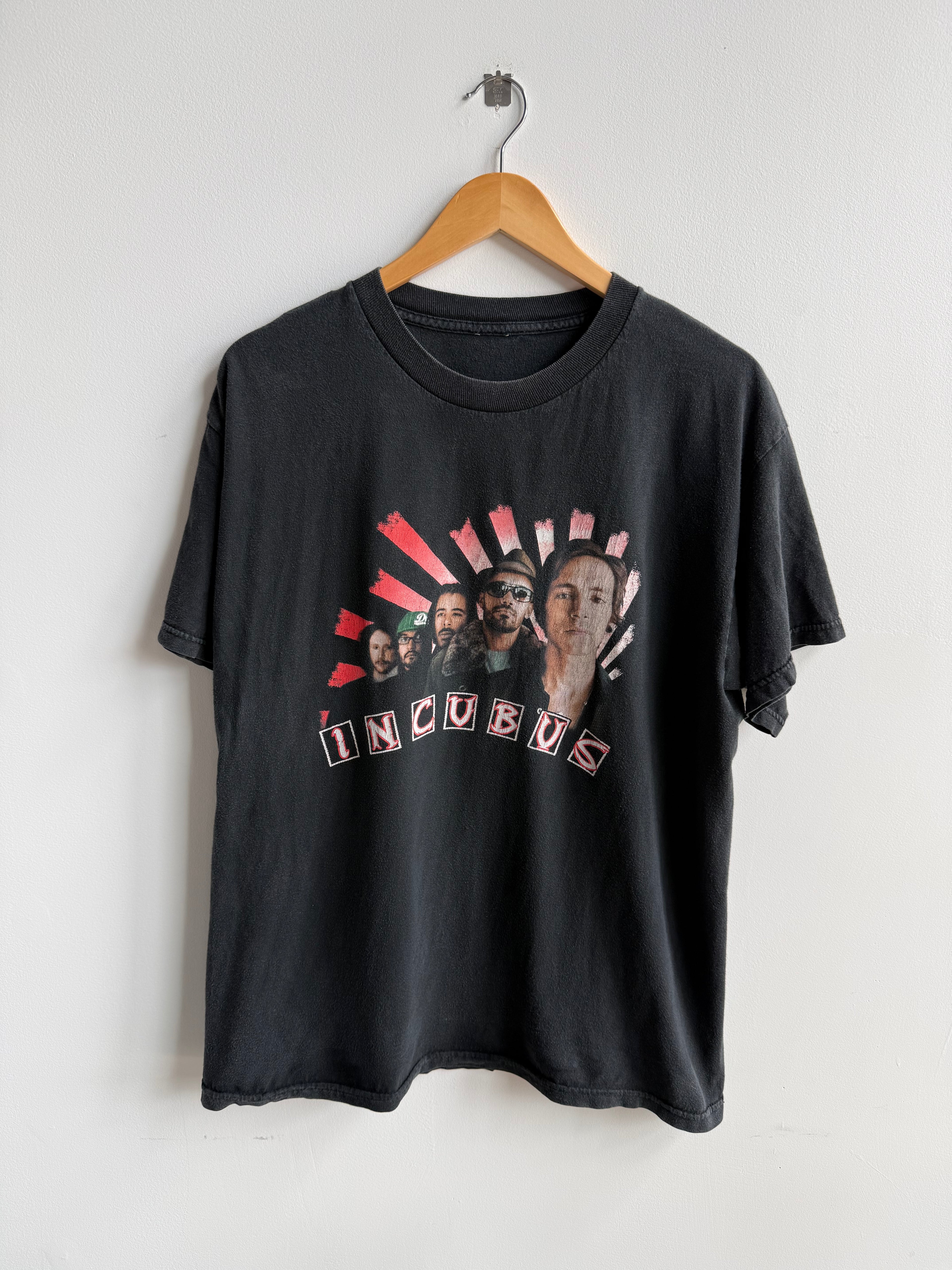 (L) Incubus Tee