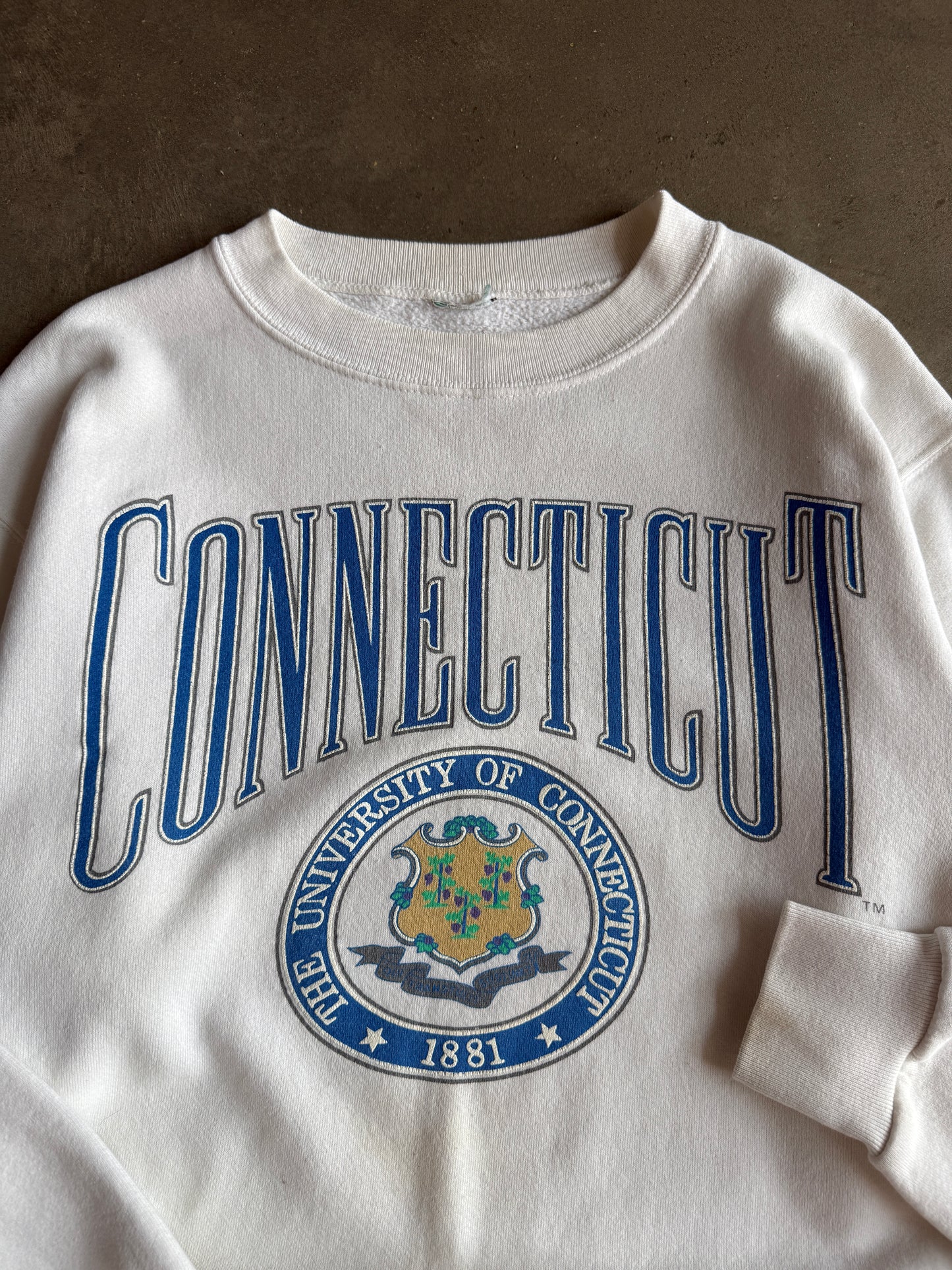(L) UCONN Crew