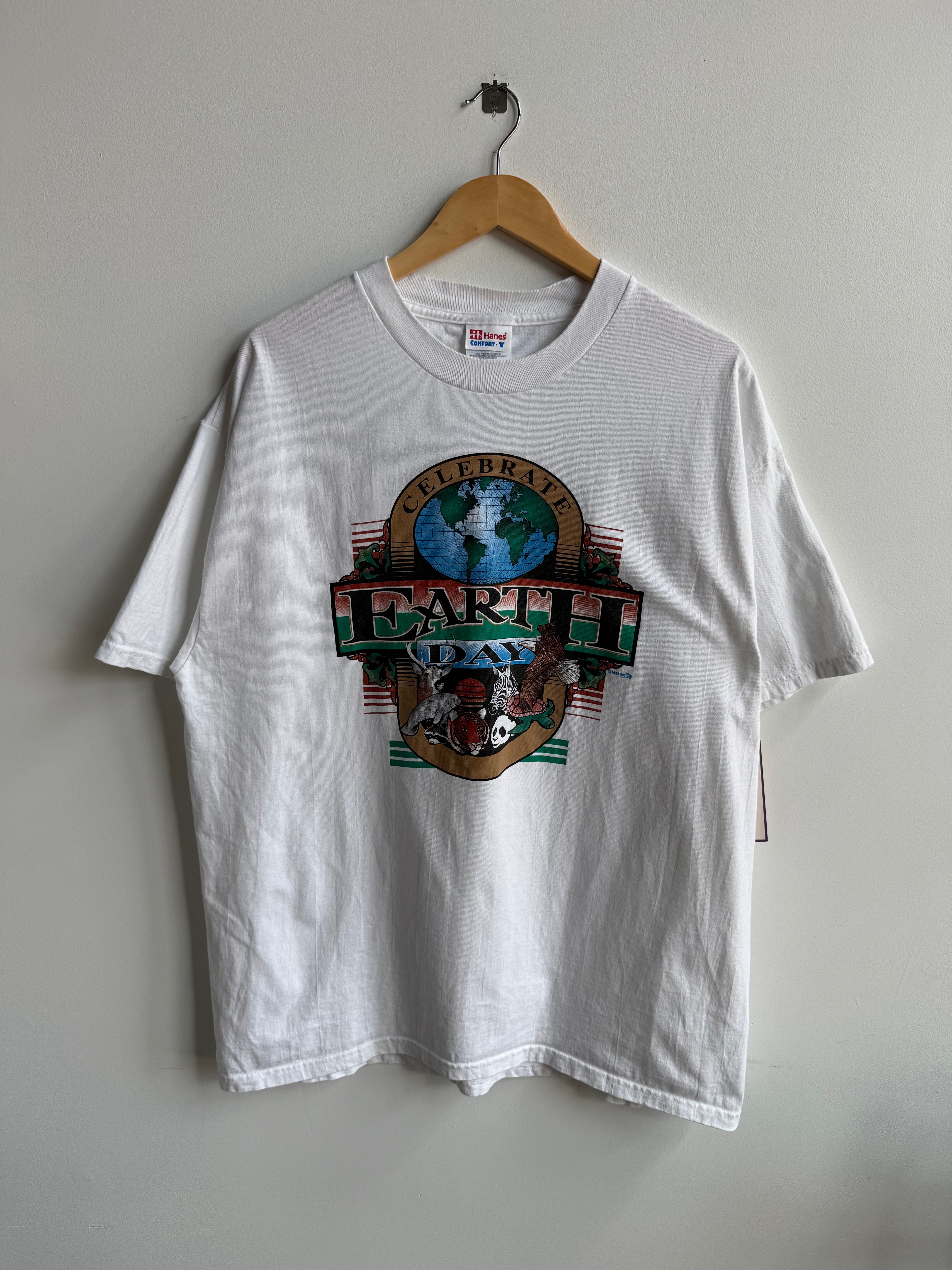 (XL) Earth Day Tee