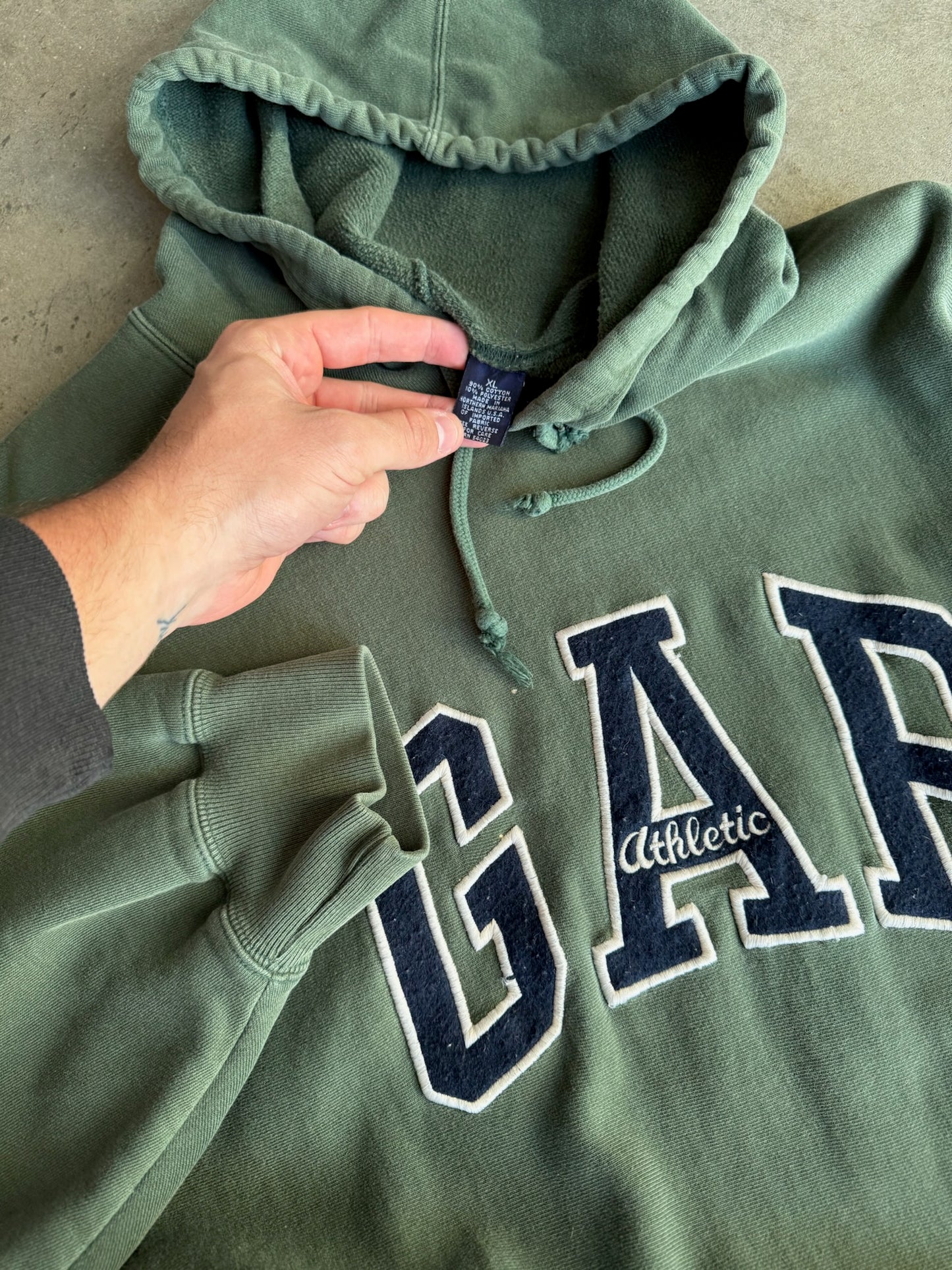 (XL) GAP Hoodie