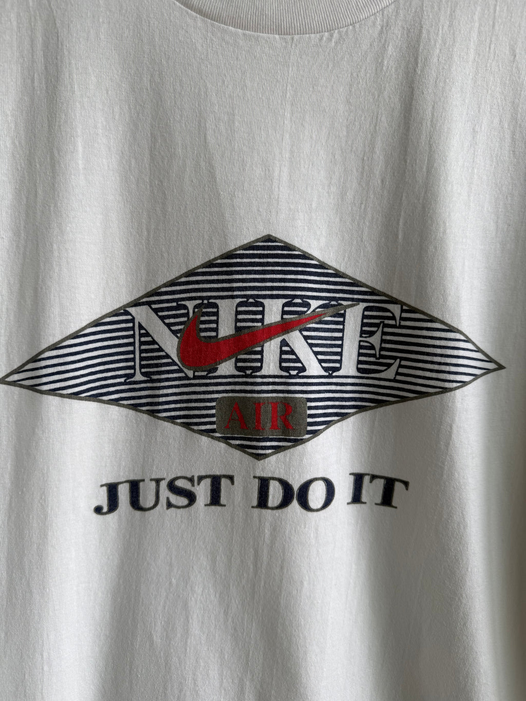 (L) Nike Just Do It Tee