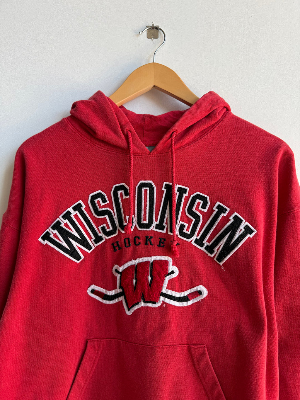 (M) Wisconsin Badgers Hockey Hoodie