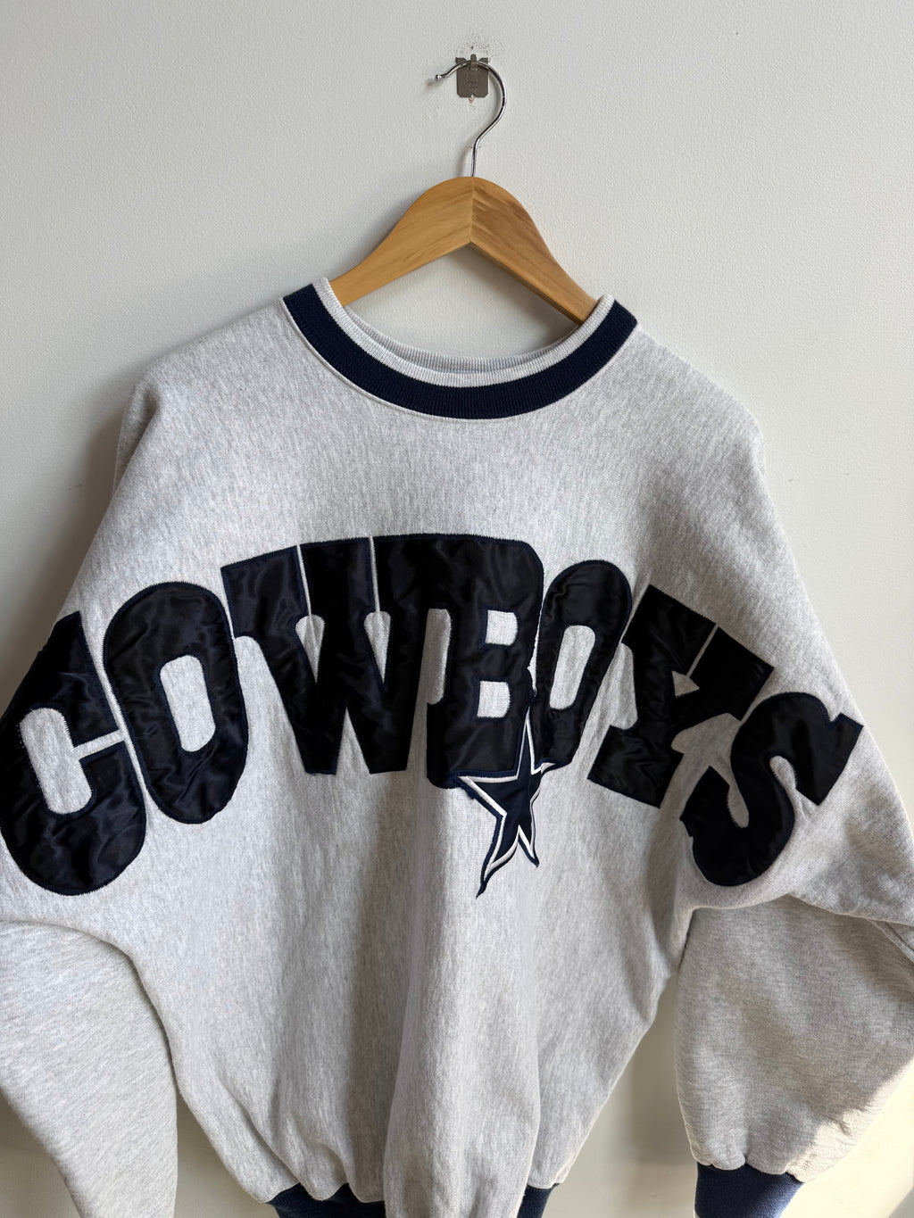 (XL) Dallas Cowboys Spellout Crew