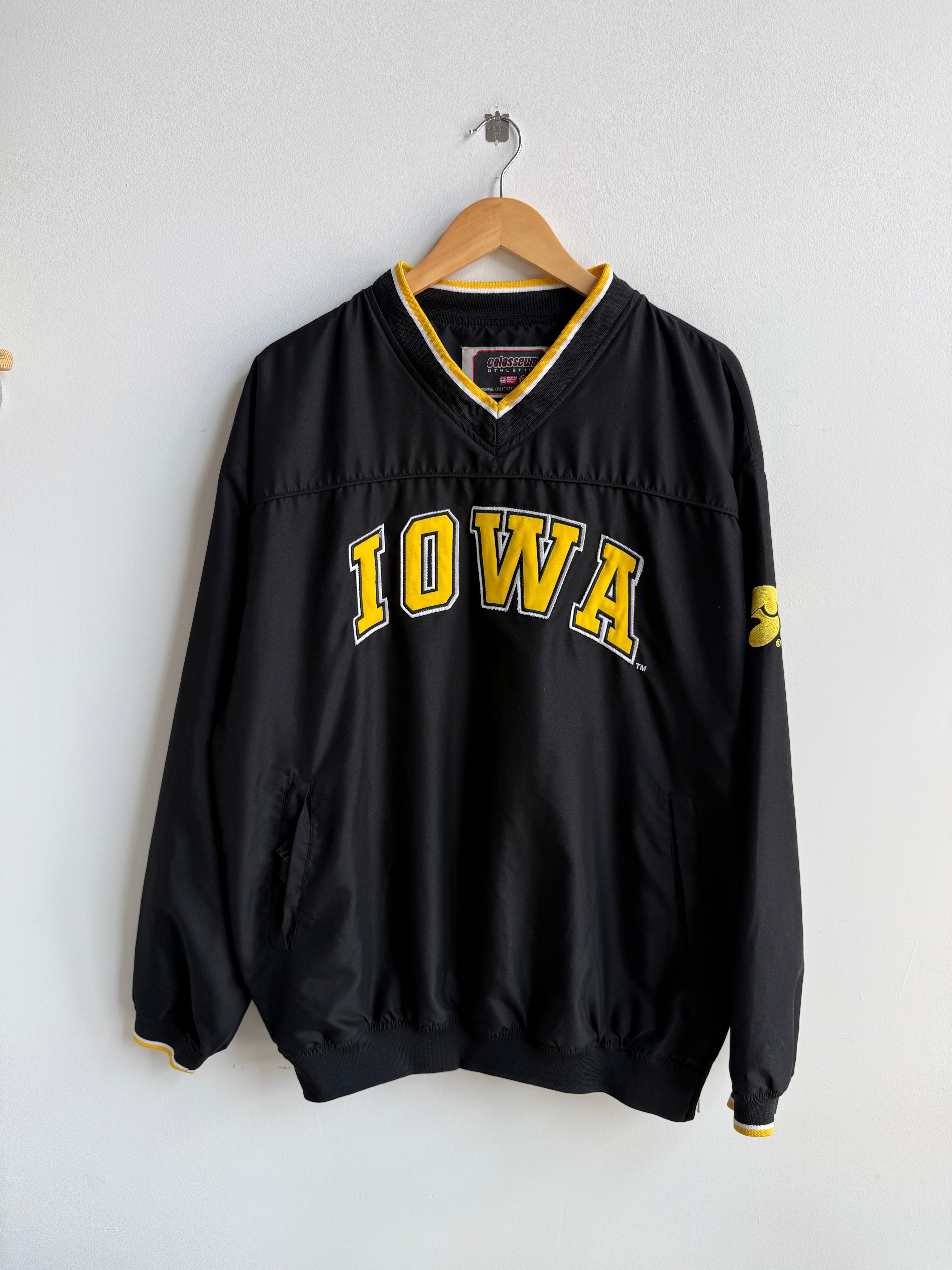 (XXL) Iowa Hawkeyes Windbreaker