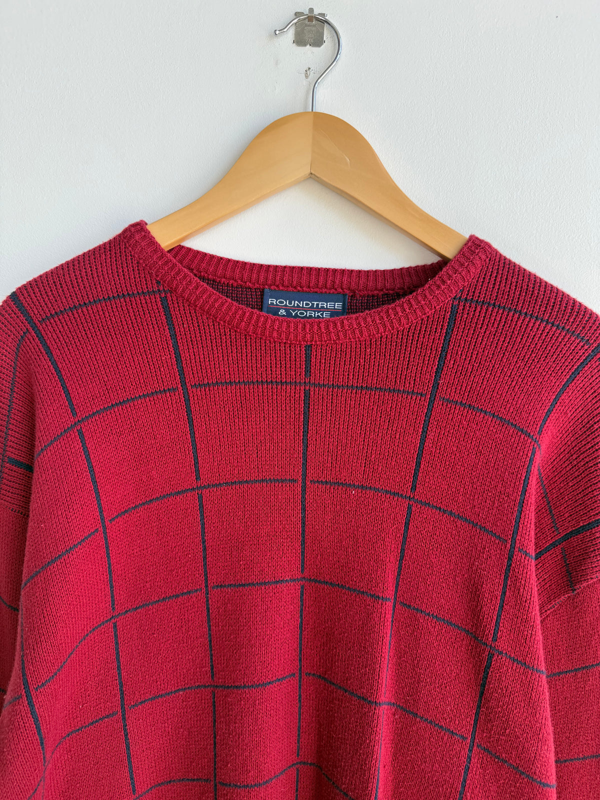 (M) Roundtree & Yorke Sweater