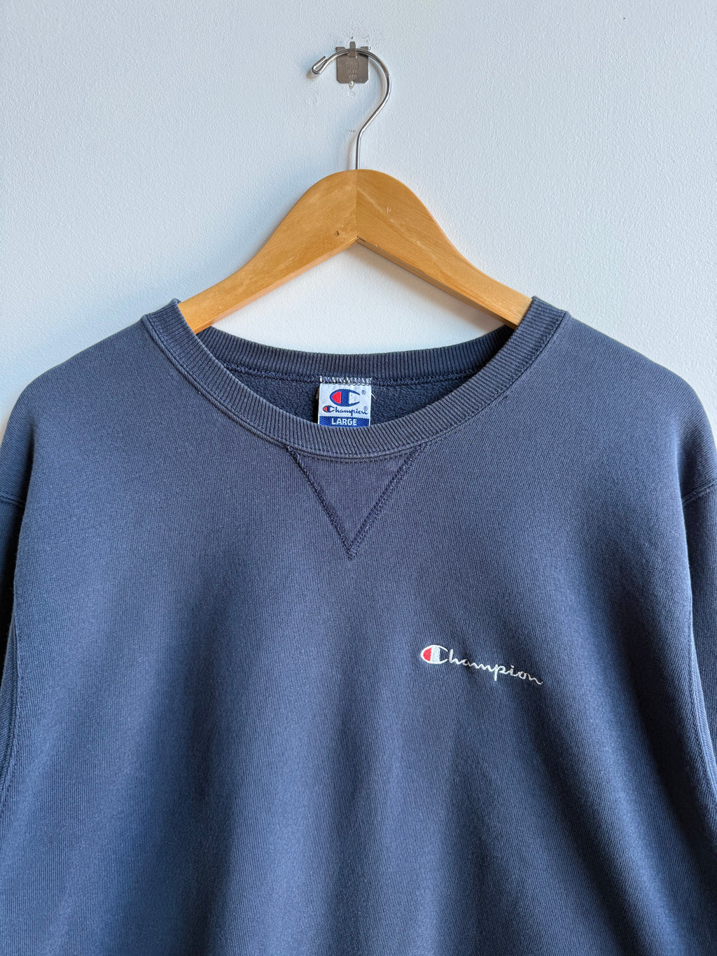 (L) Champion Crew