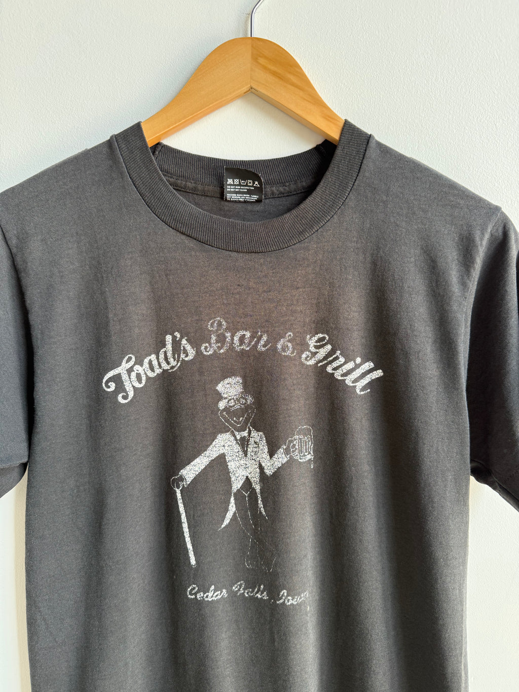 (M) Toad’s Cedar Falls Tee