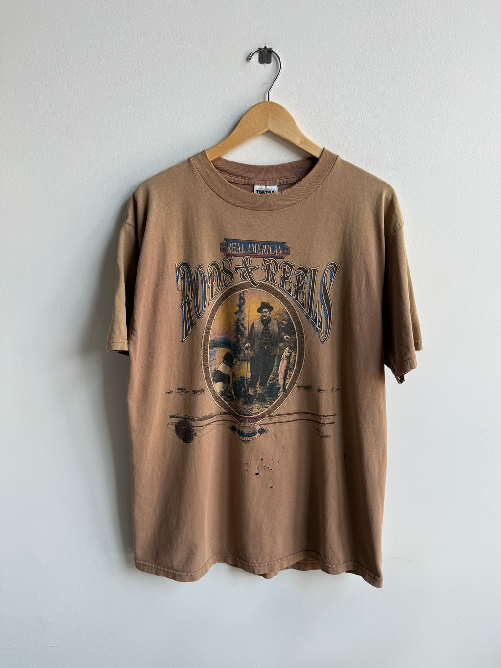 (XL) Rods & Reels Tee