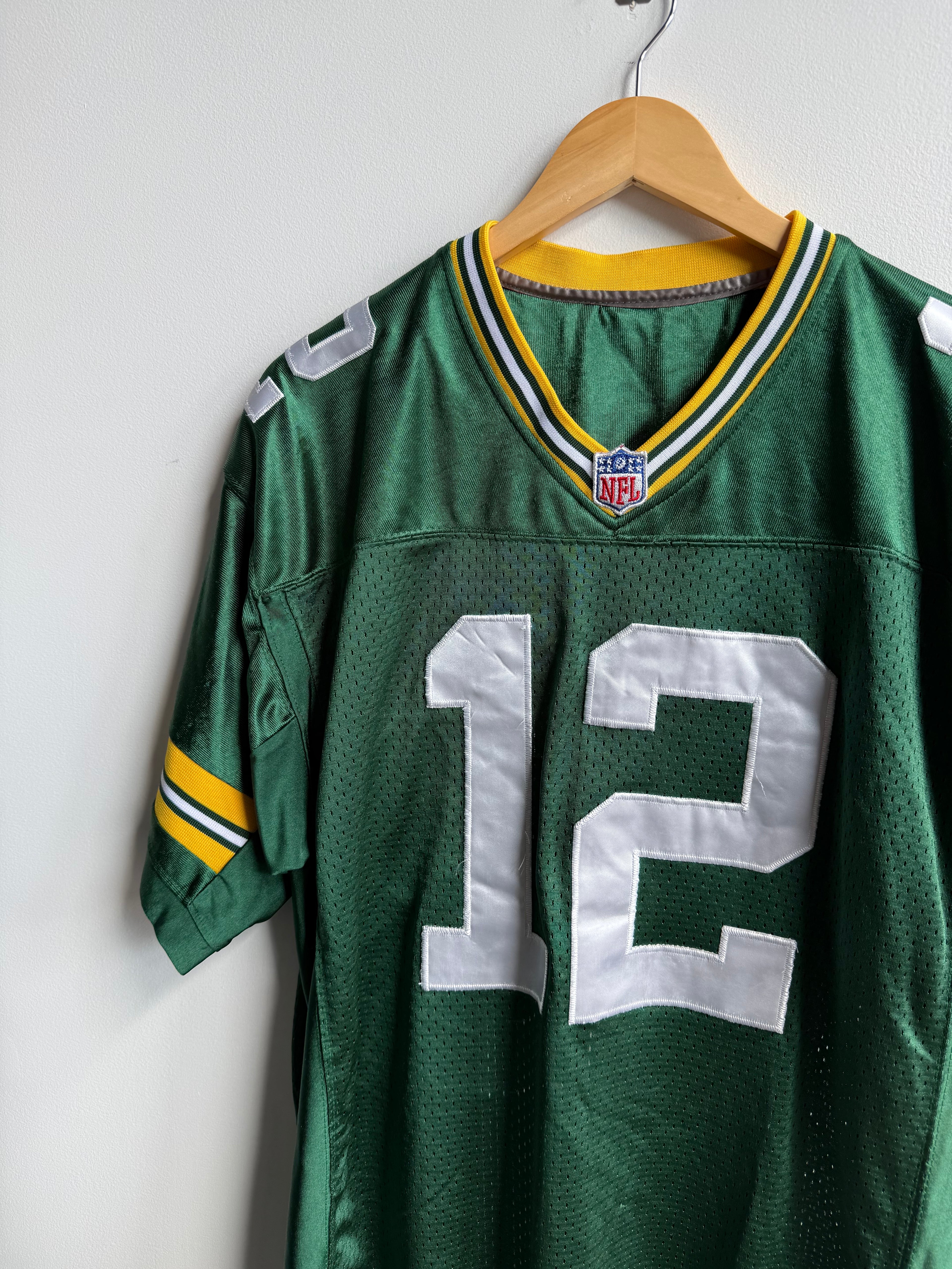 (L) Green Bay Packers Aaron Rodger’s Jersey