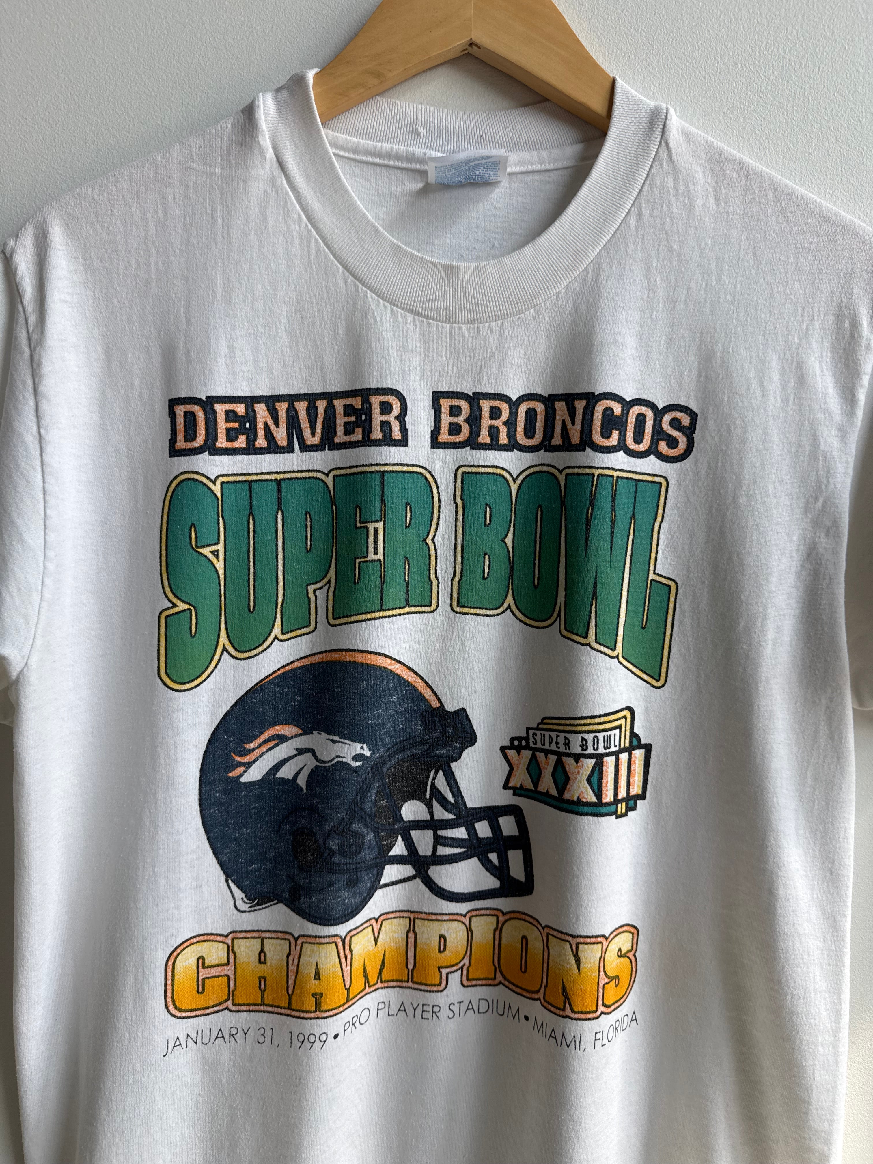(M) Denver Broncos Tee