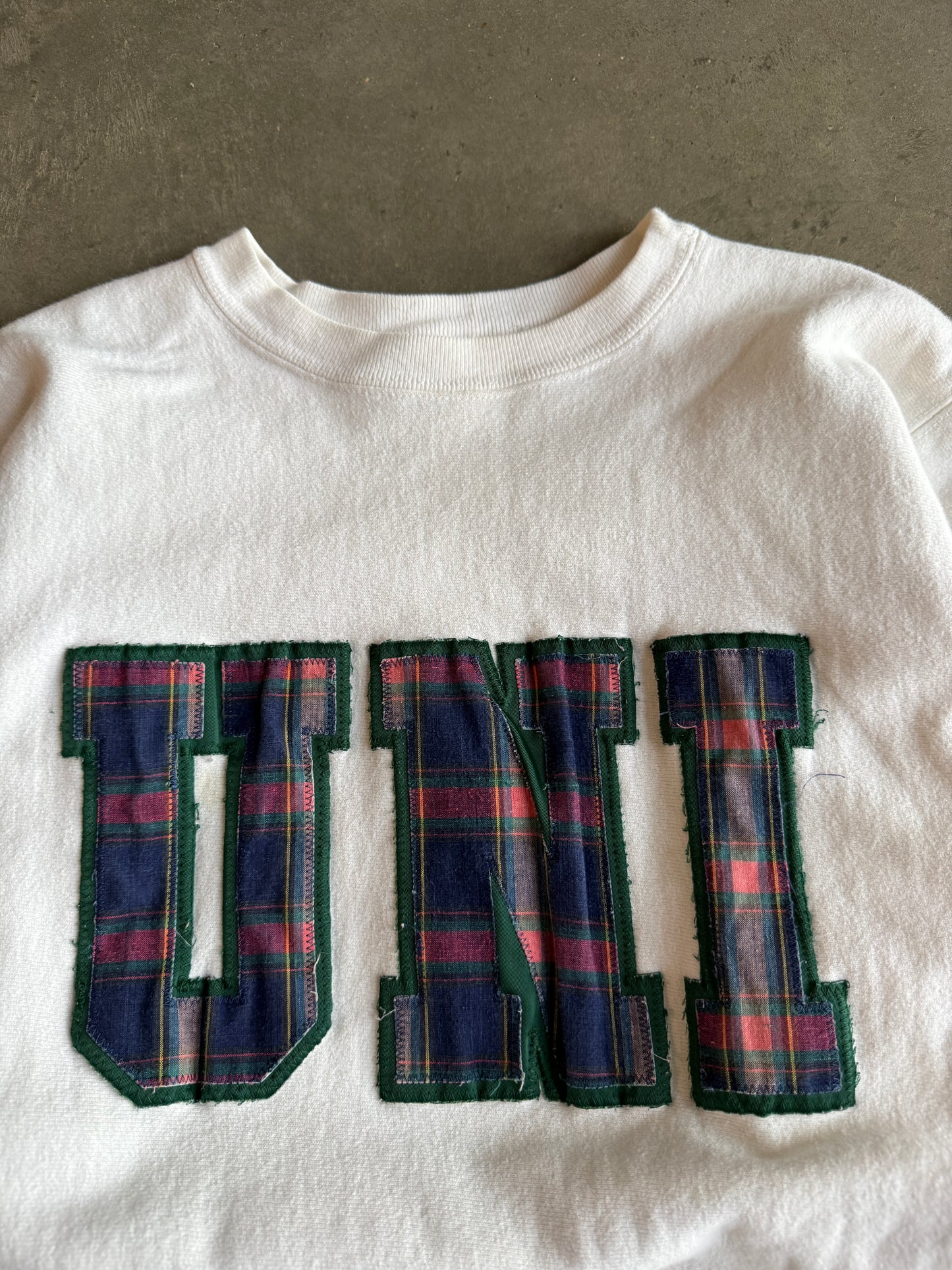 (L) UNI Champion Reverse Weave Crew