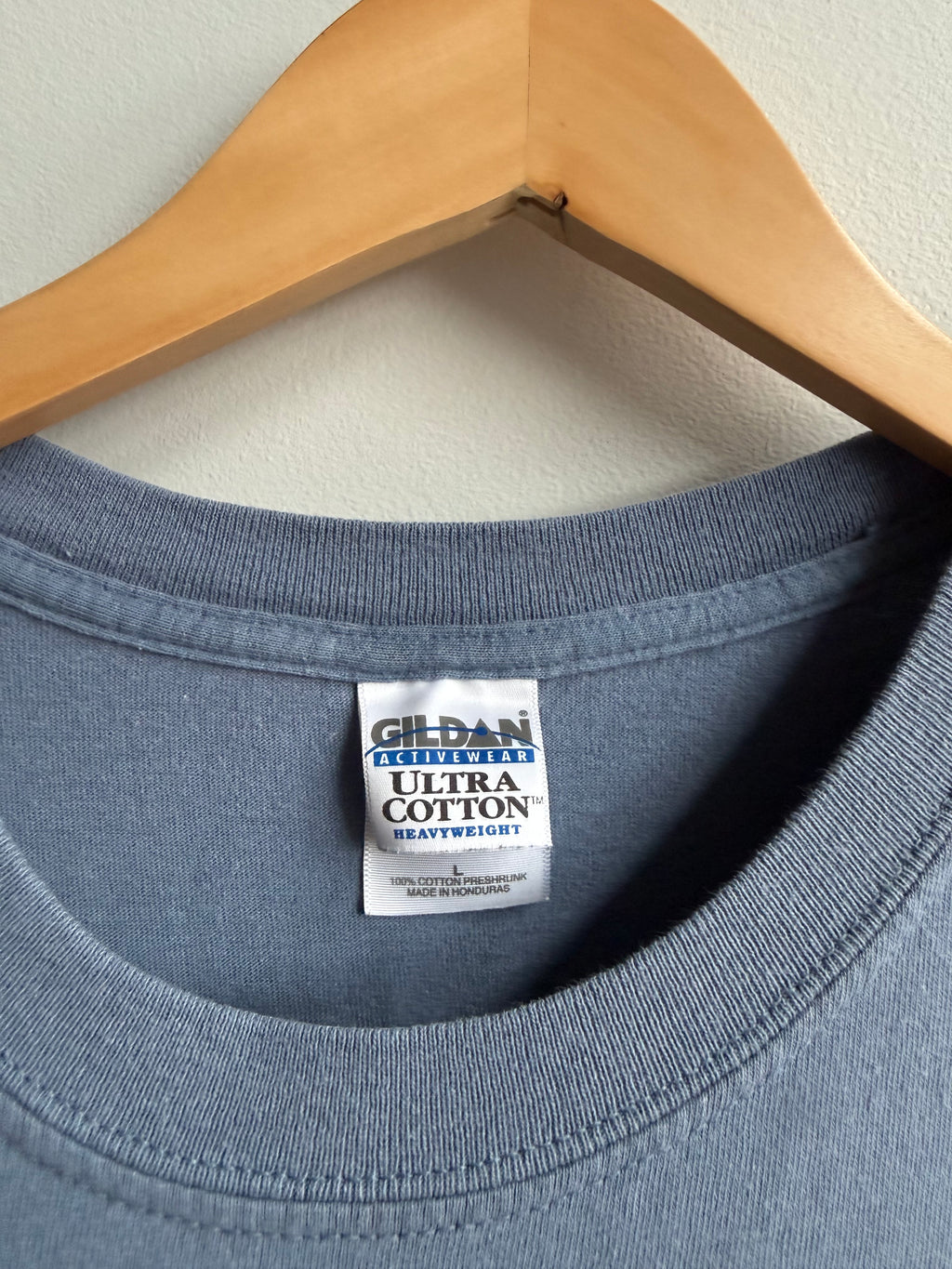 (L) Keith Urban Tee