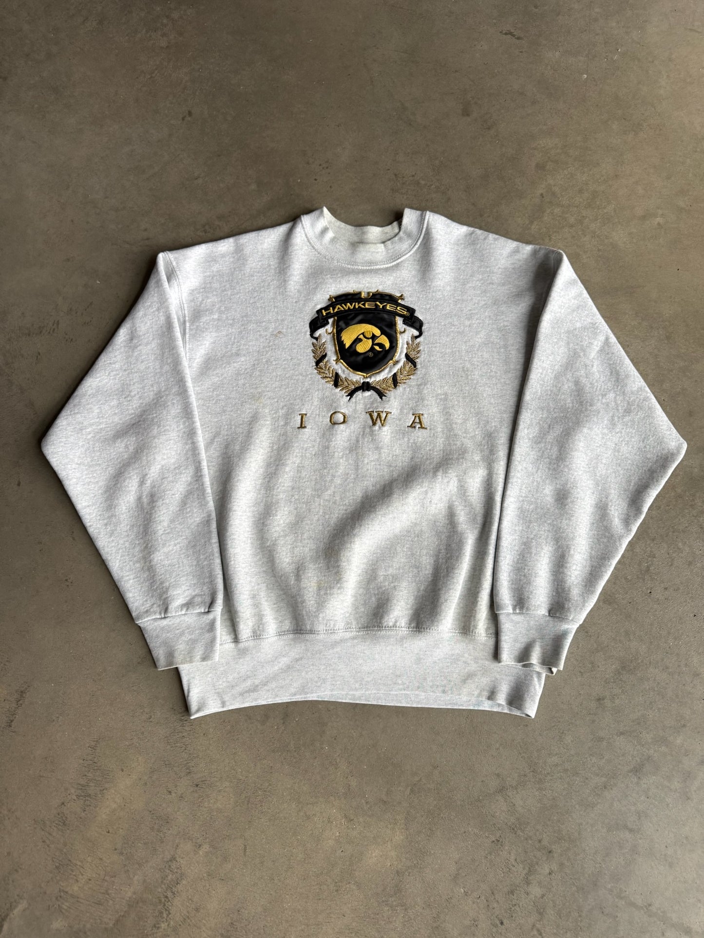 (XL) Iowa Hawkeyes Crew