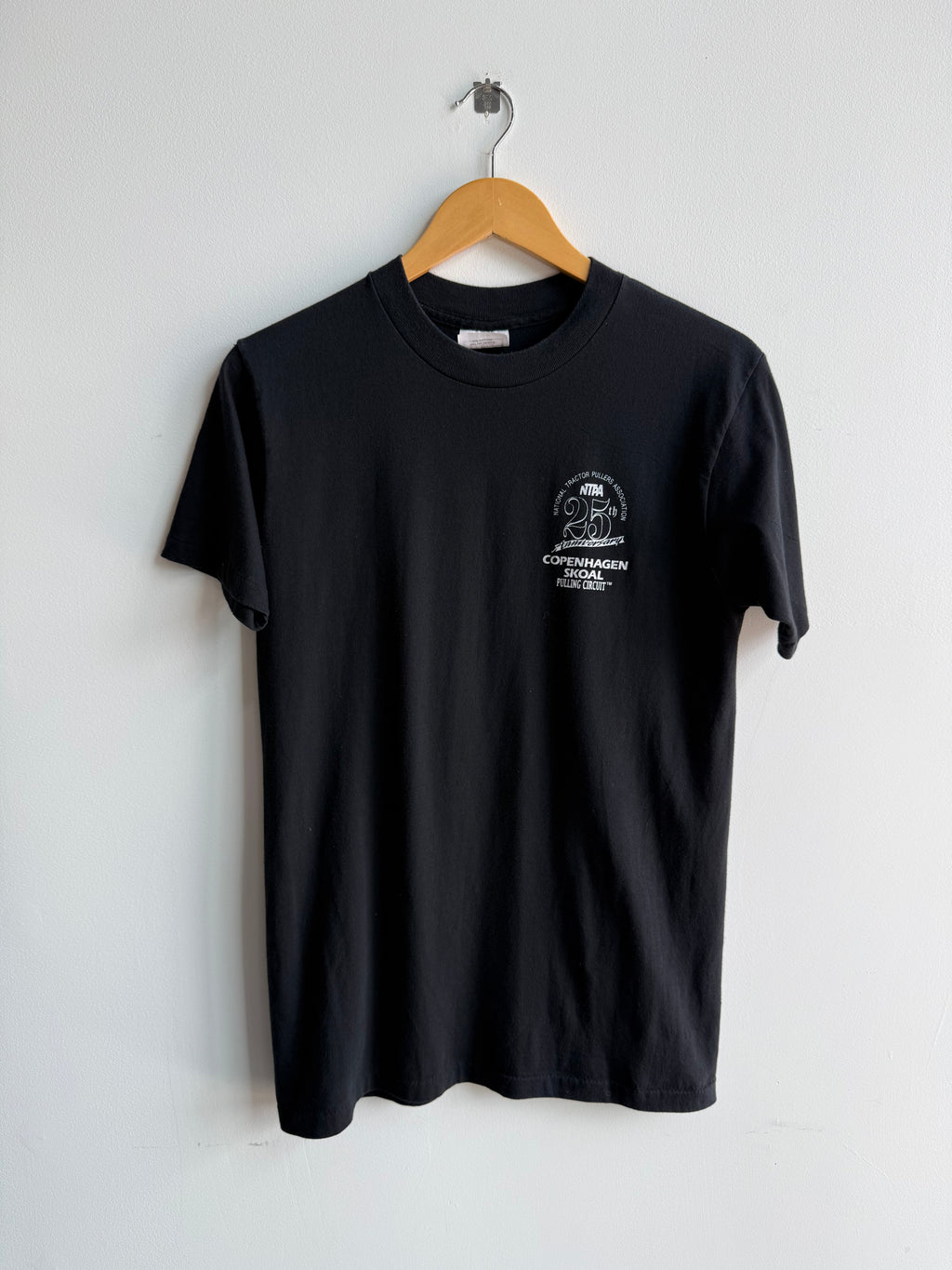 (L) Copenhagen Skoal Pulling Circuit Tee