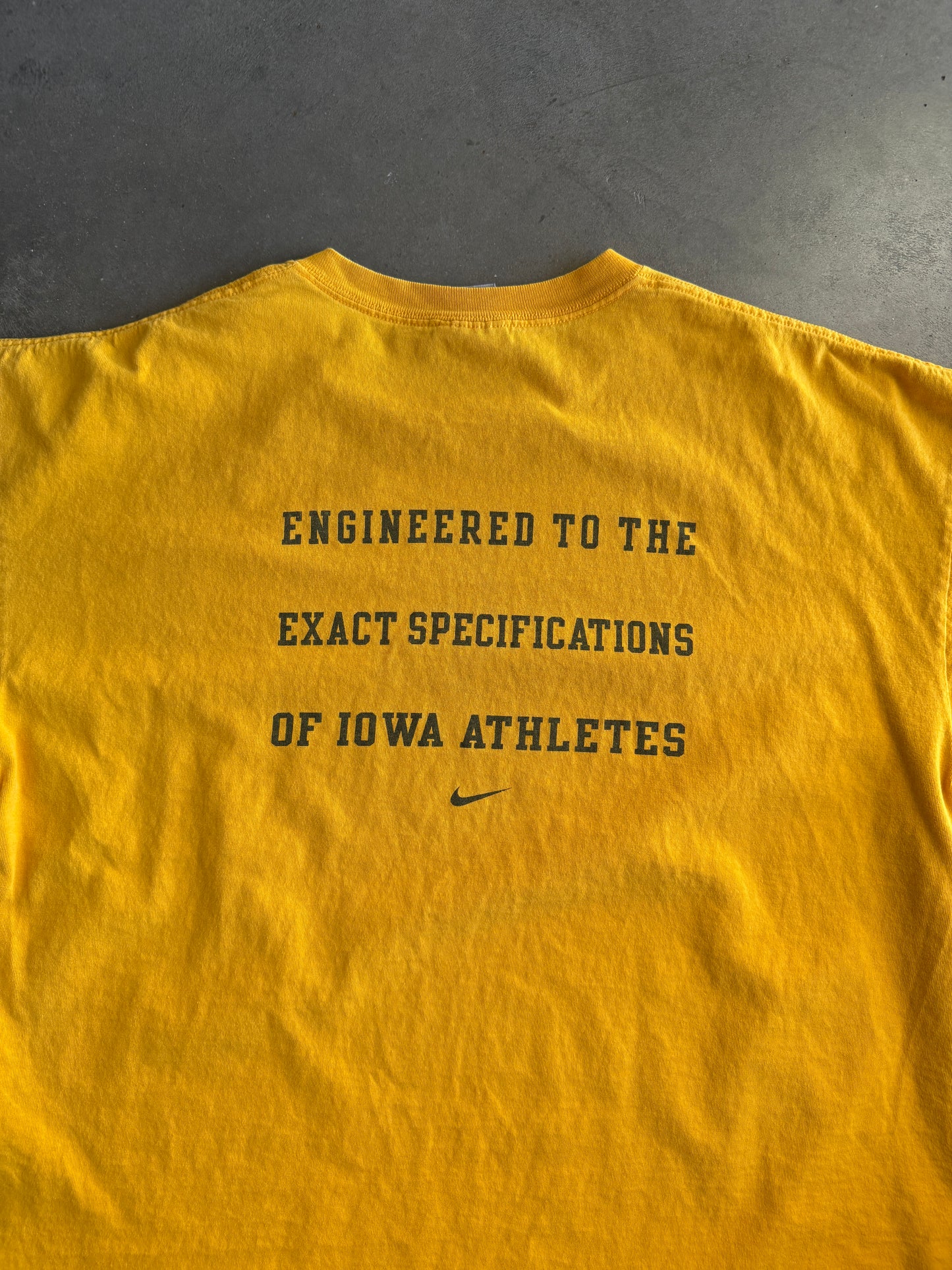 (XL) Iowa Hawkeyes Nike Tee