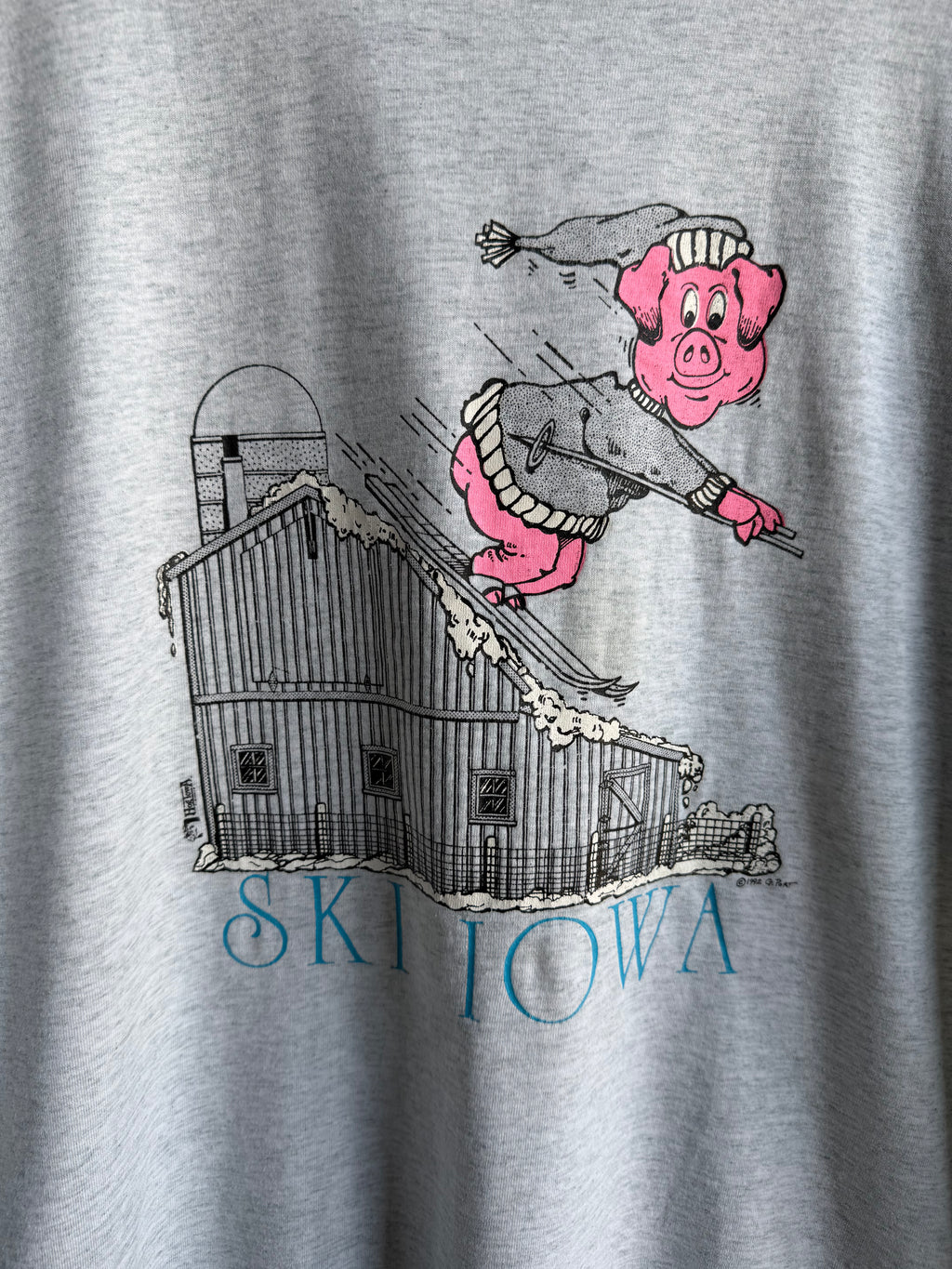 (XL) Ski Iowa Pig Tee