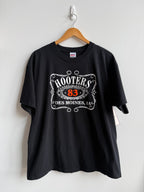 (XL) Hooters Tee