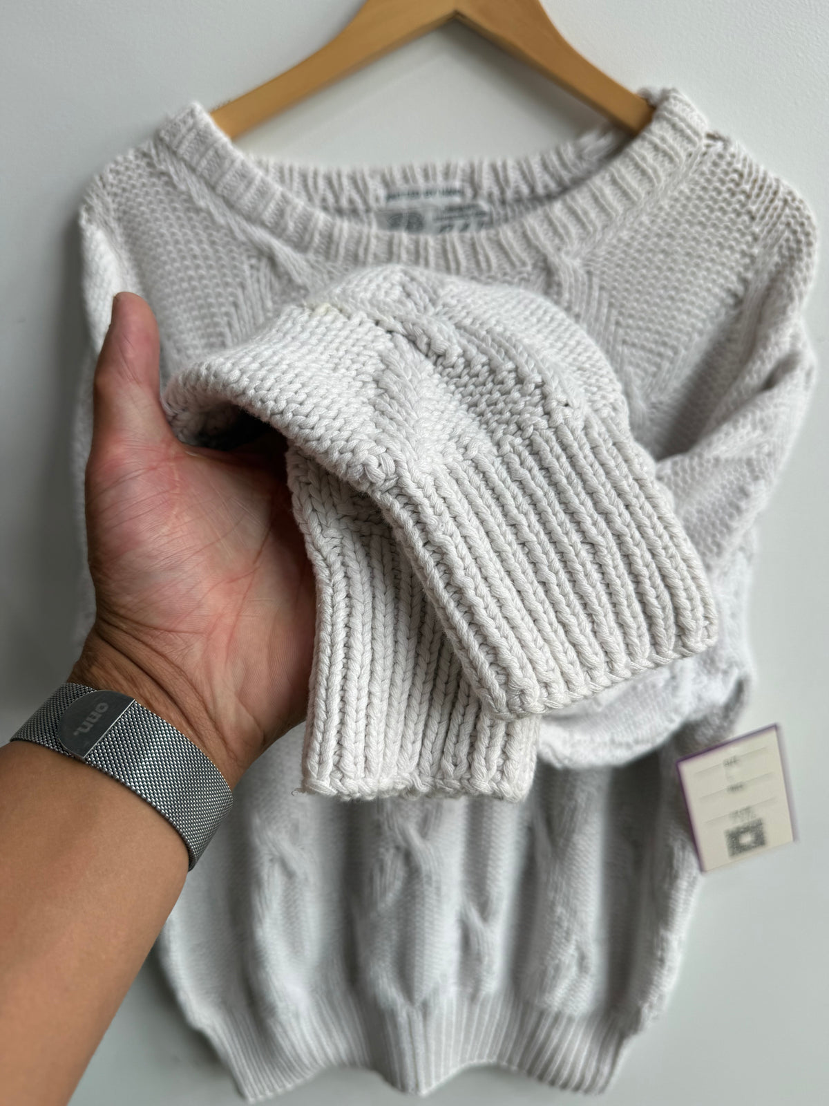 (L) Bullocks Knit Sweater