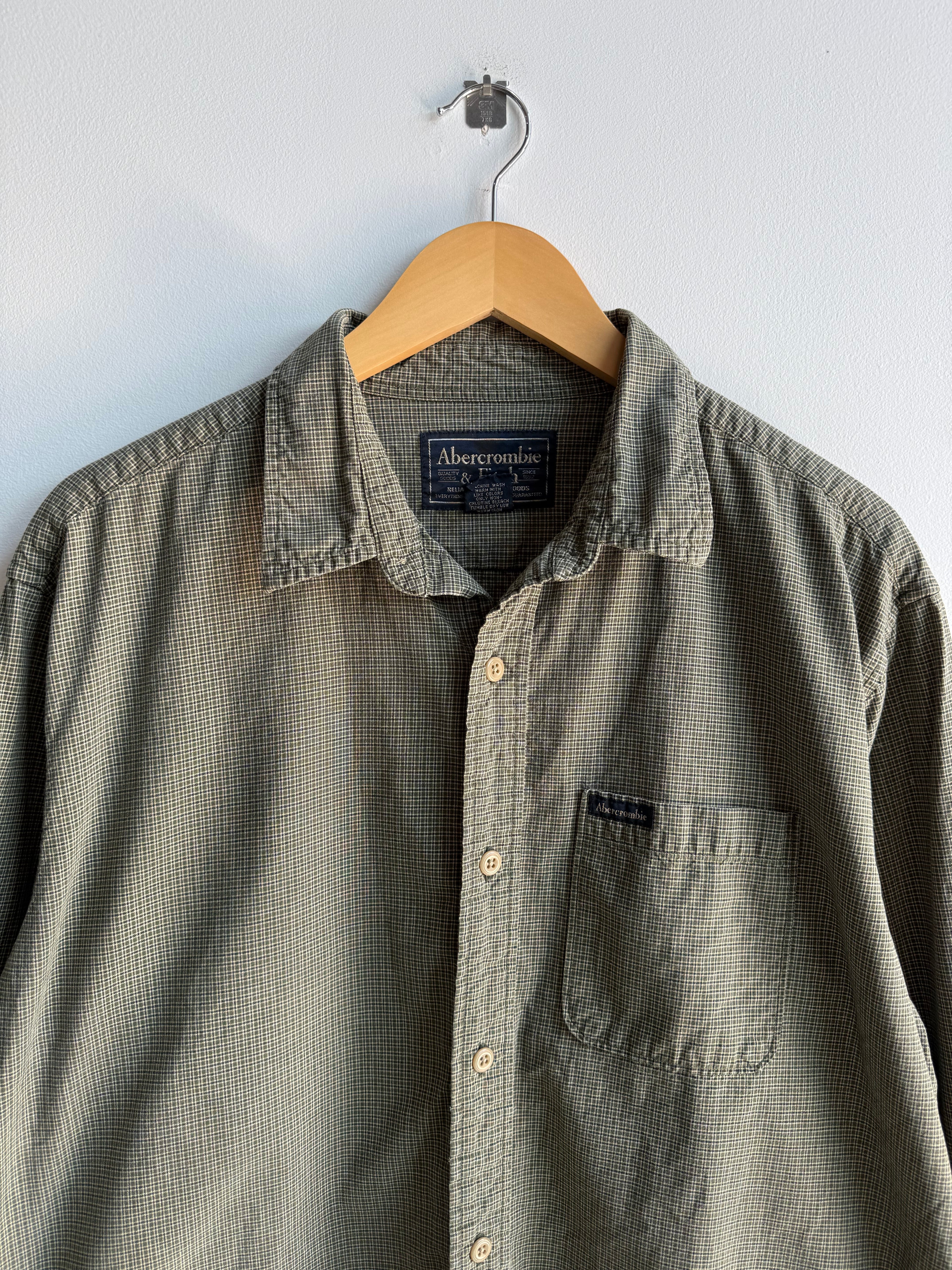 (L) Abercrombie Pattern Shirt