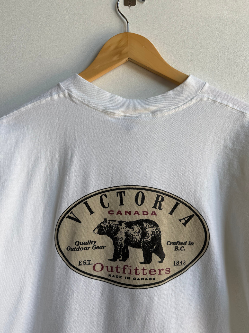 (XL) Victoria Canada Outfitters Tee