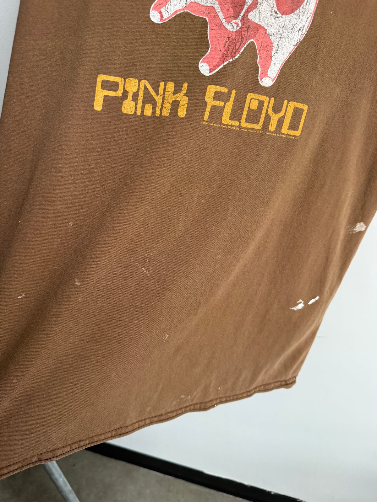 (L) Pink Floyd Tee