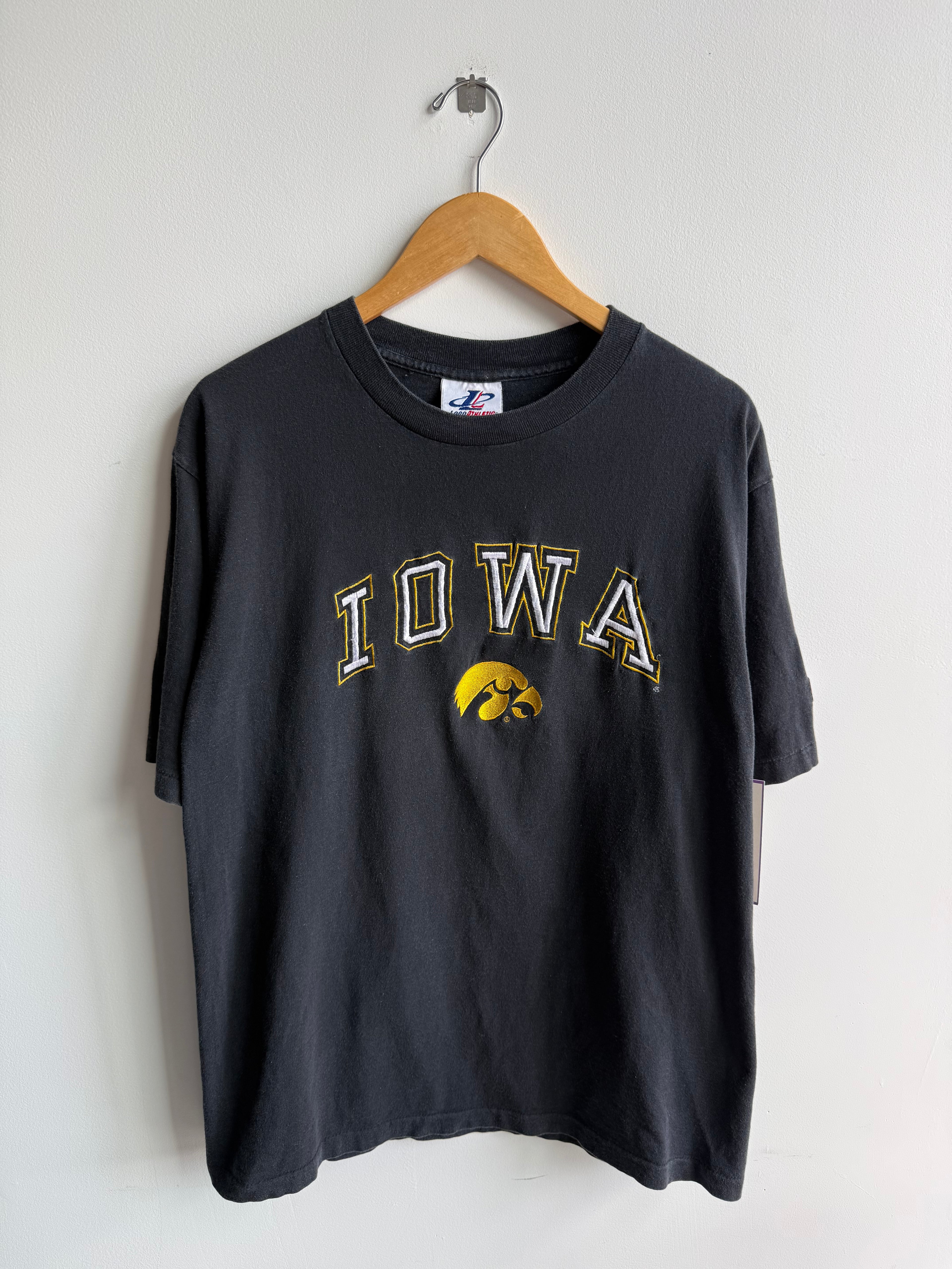 (M) Iowa Hawkeyes Tee